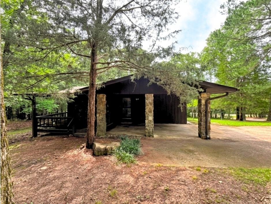 131 Cherokee  Cherokee Village, AR
