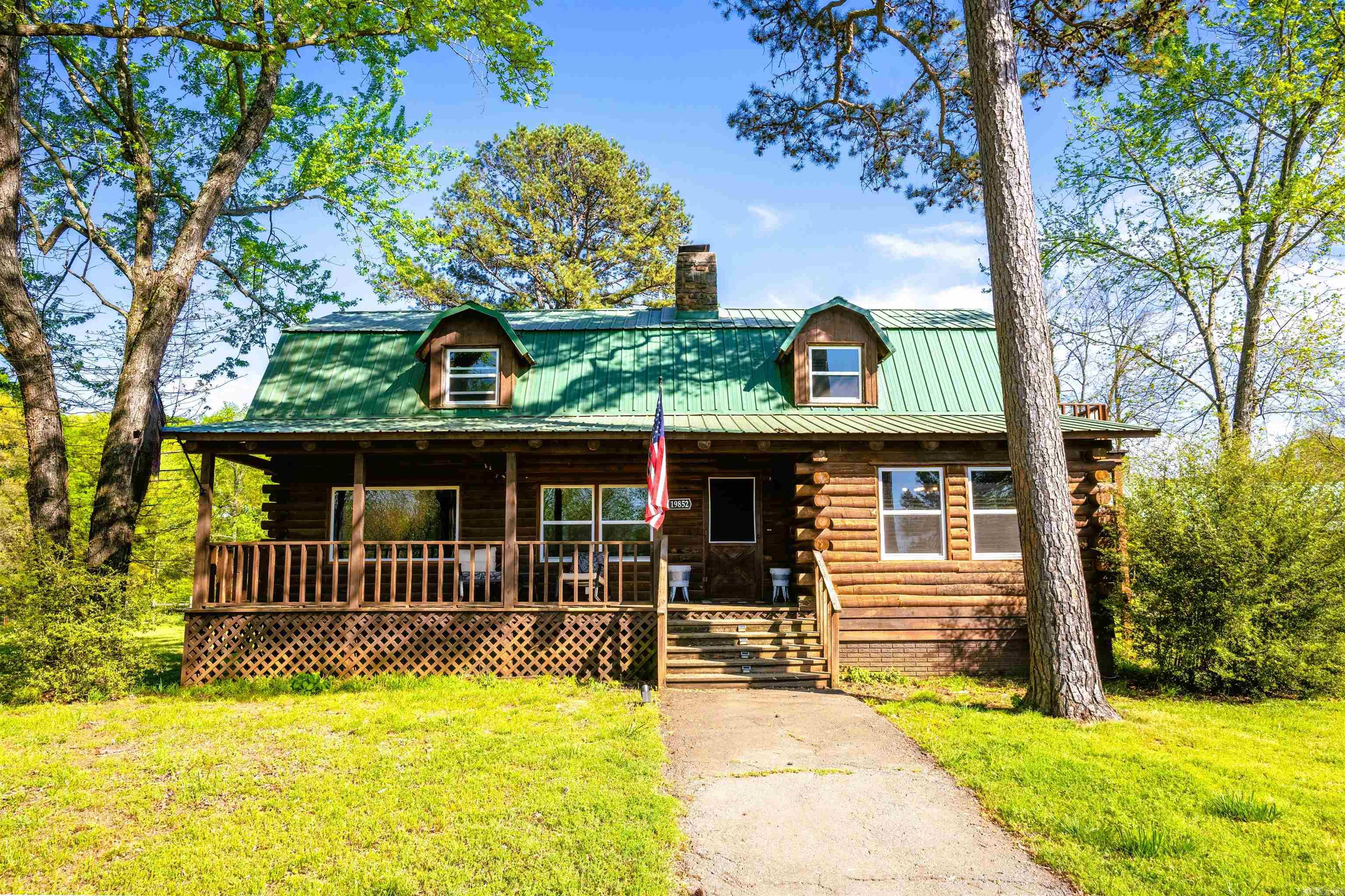 19852 N State Highway 7  Dardanelle, AR