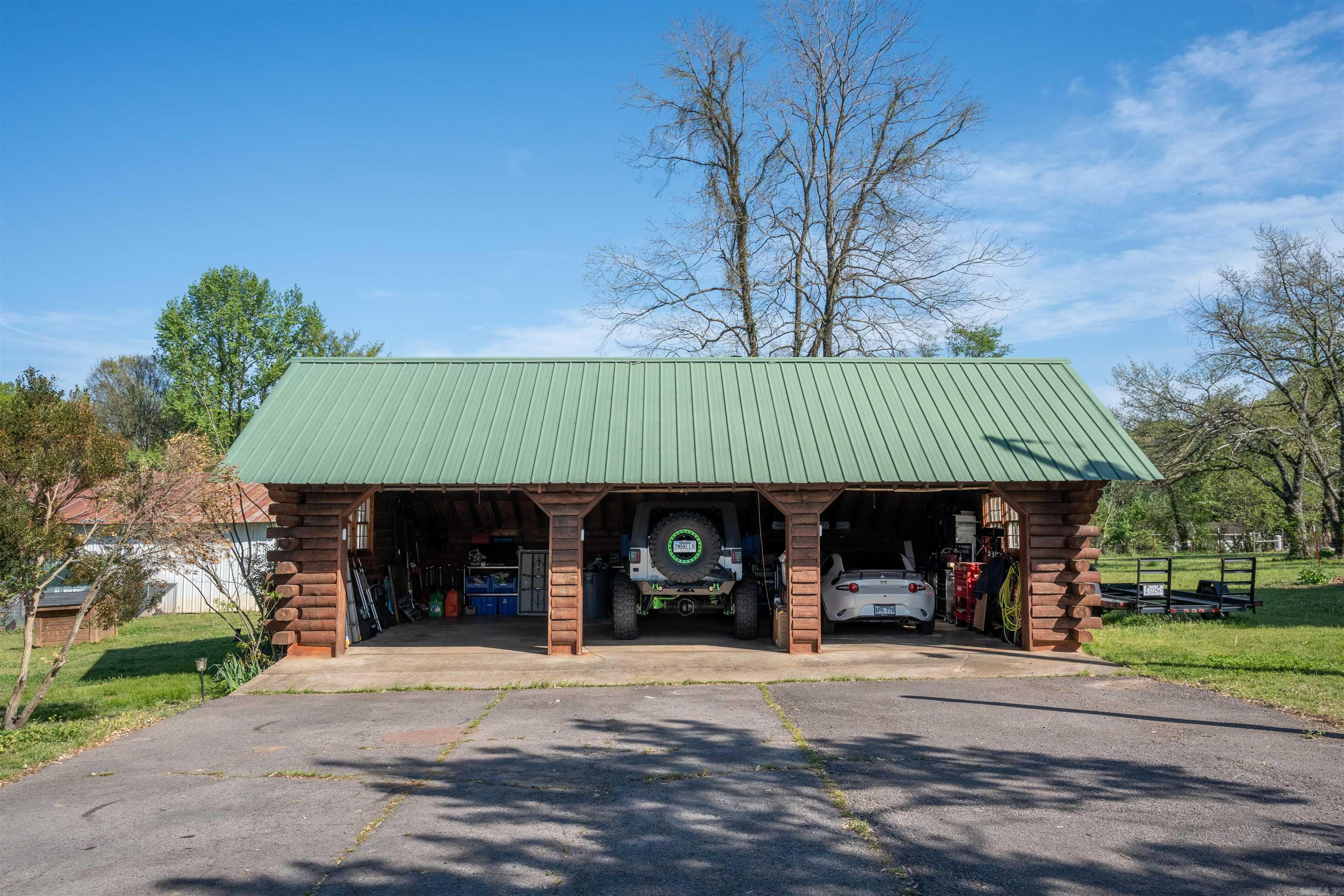19852 N State Highway 7  Dardanelle, AR