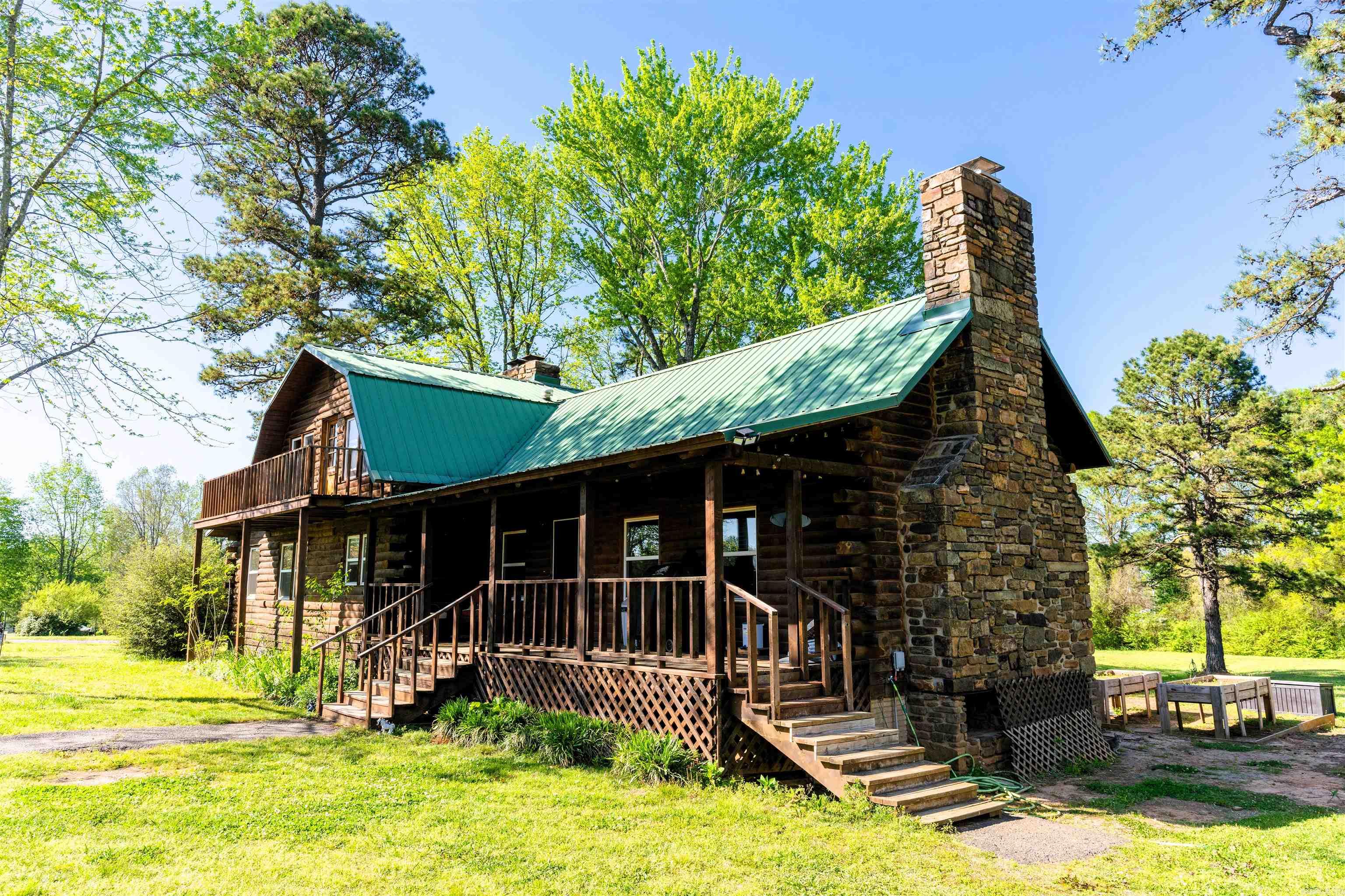 19852 N State Highway 7  Dardanelle, AR