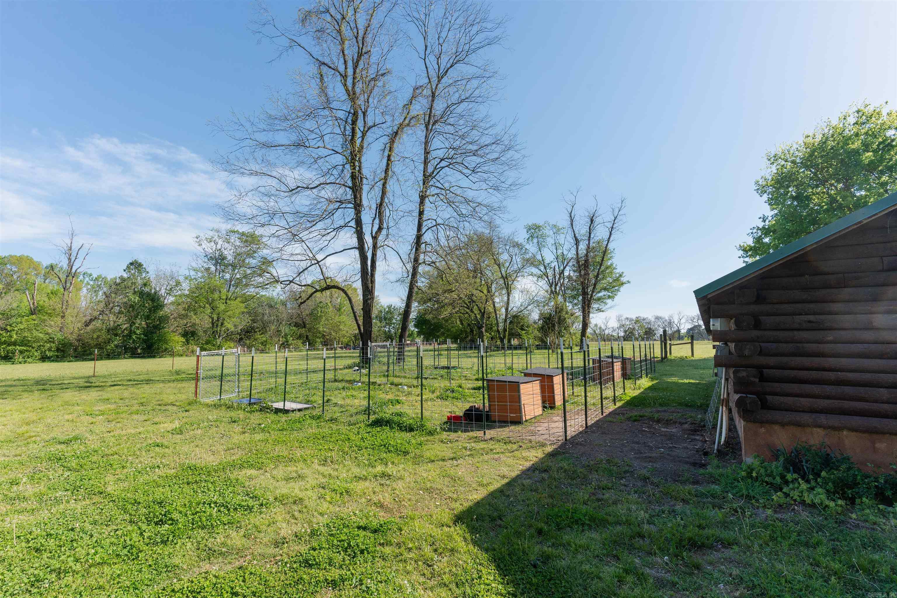 19852 N State Highway 7  Dardanelle, AR