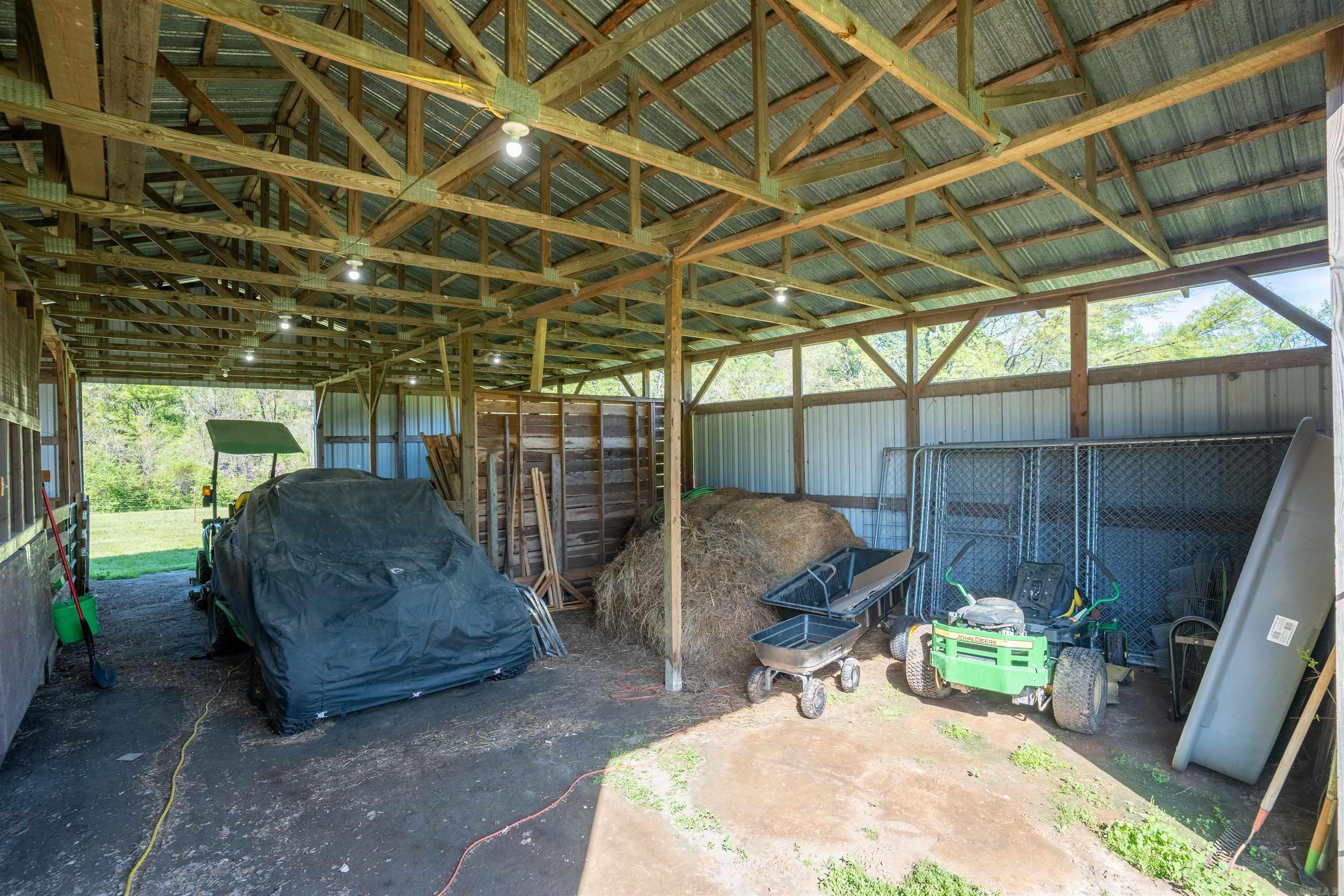 19852 N State Highway 7  Dardanelle, AR