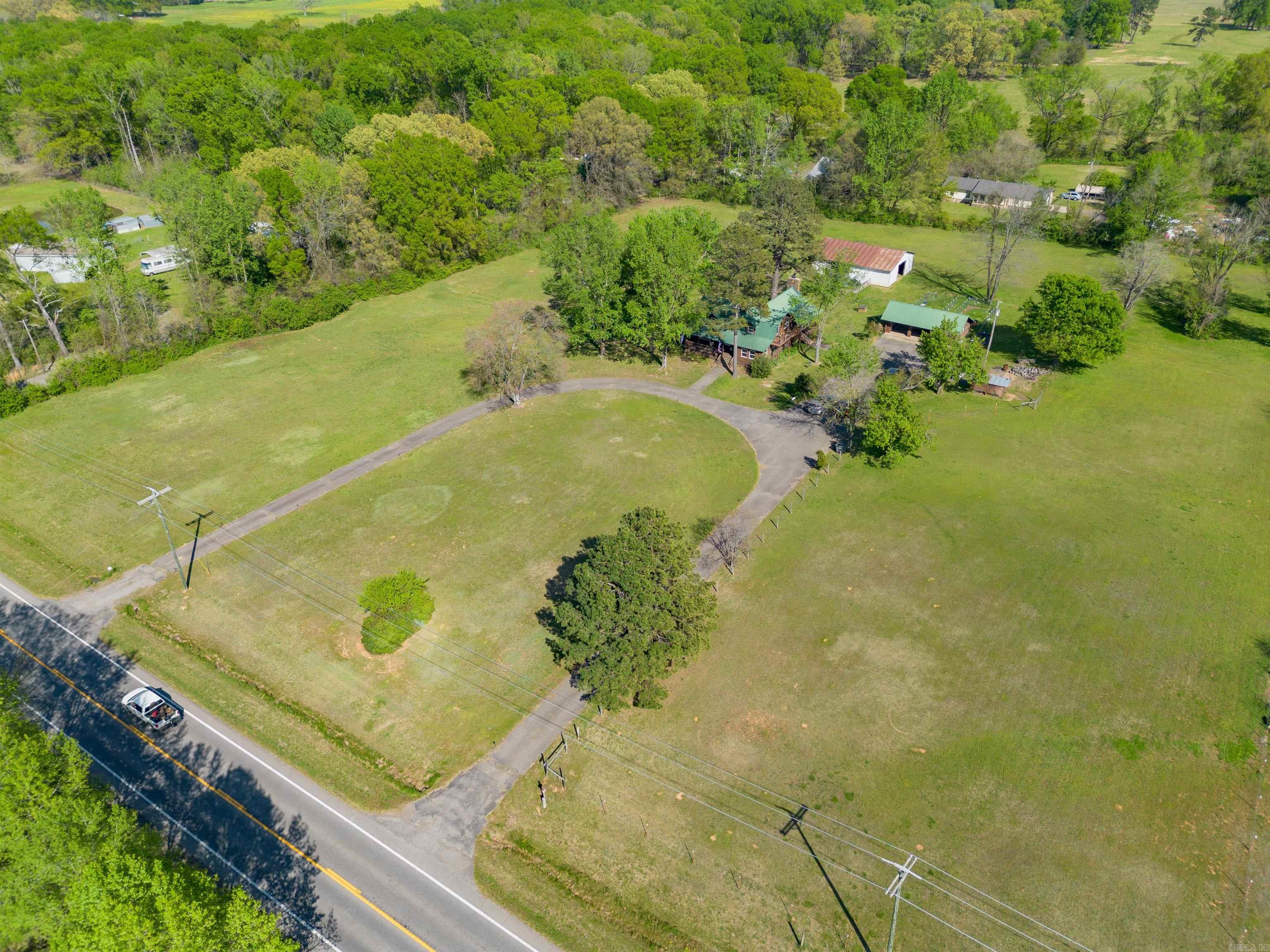 19852 N State Highway 7  Dardanelle, AR