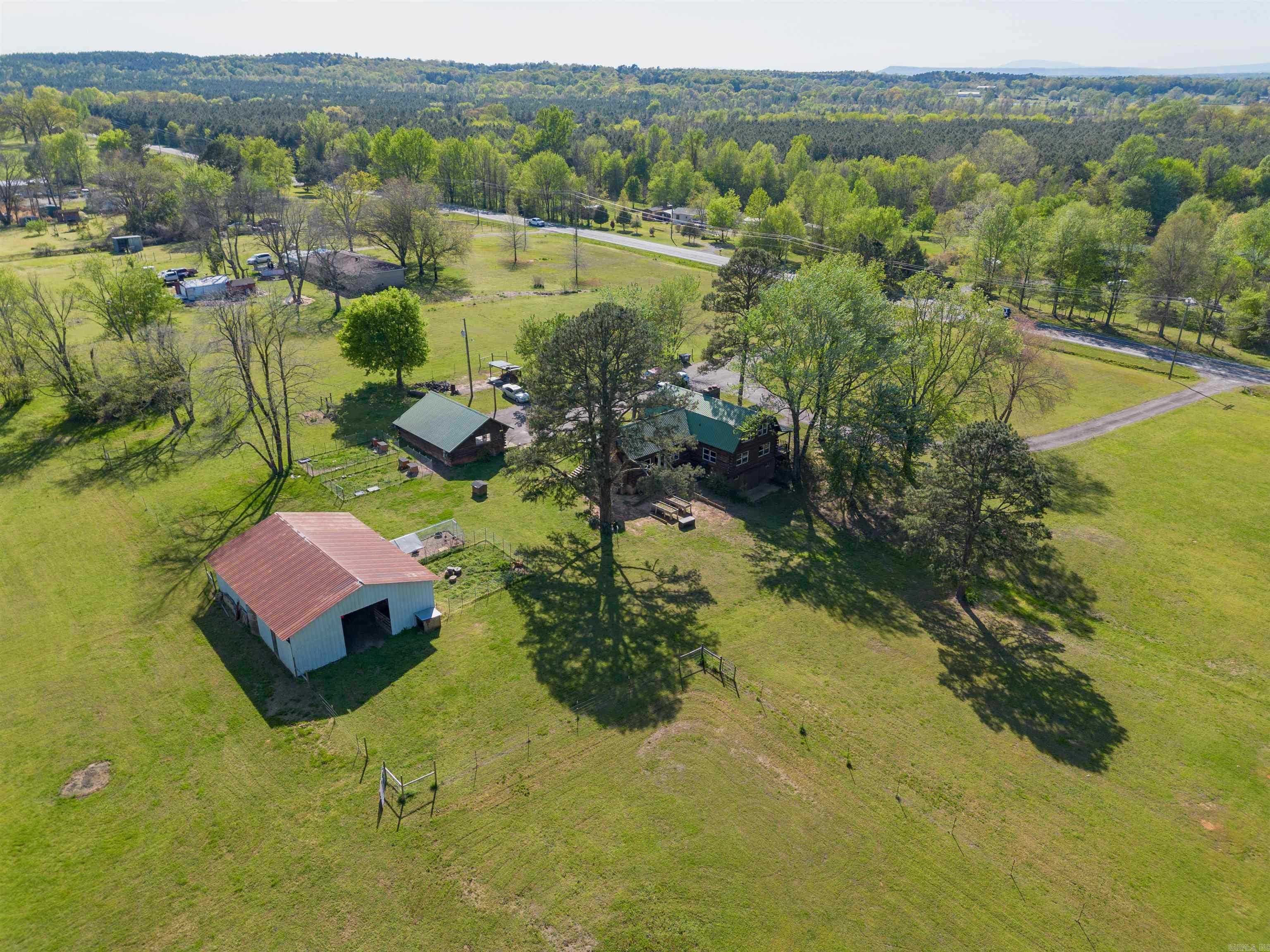 19852 N State Highway 7  Dardanelle, AR