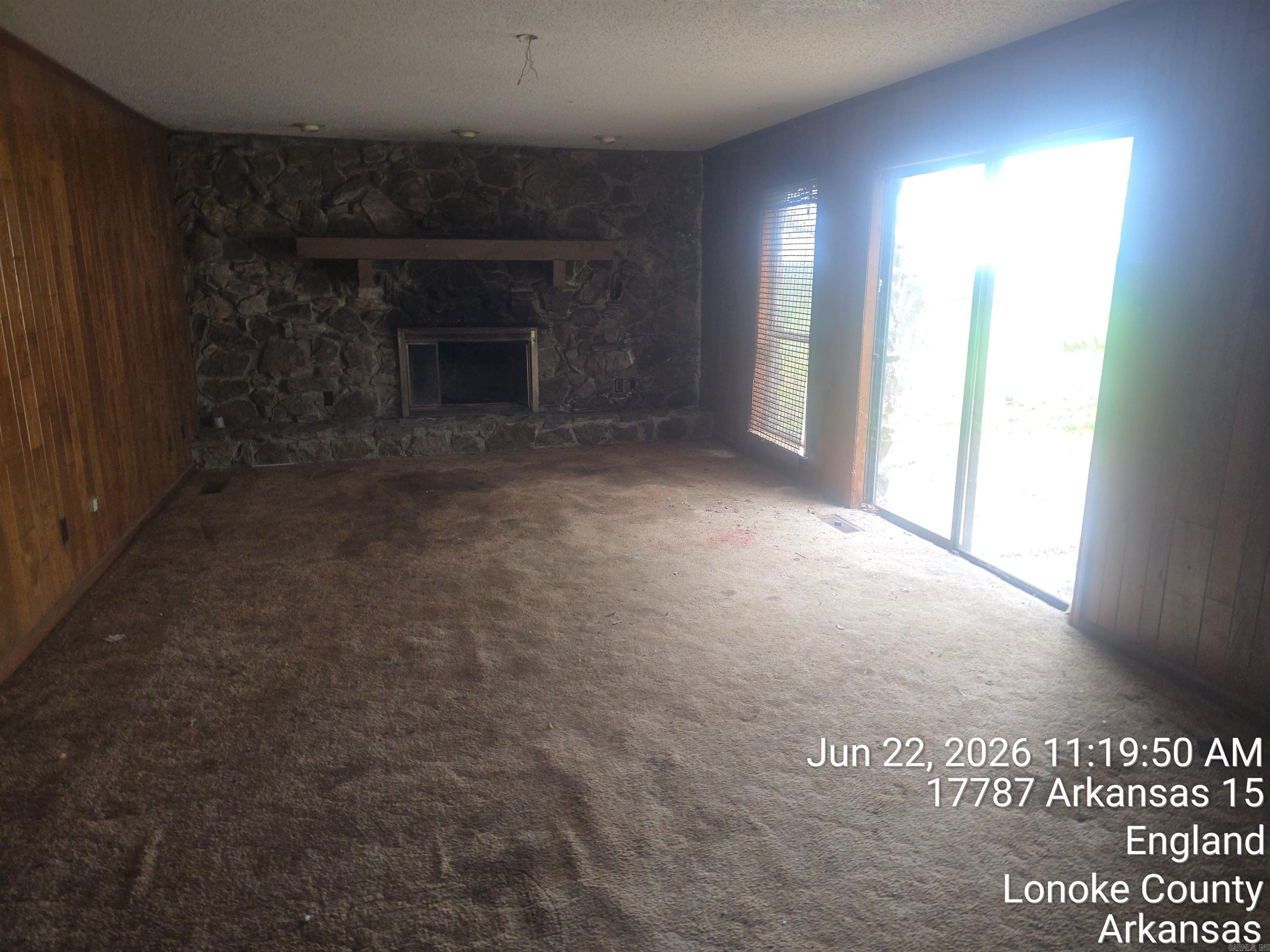 17787 15  England, AR