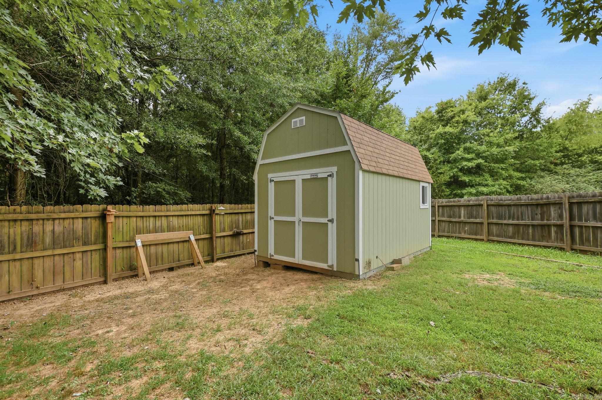 1605 Jackson  Conway, AR