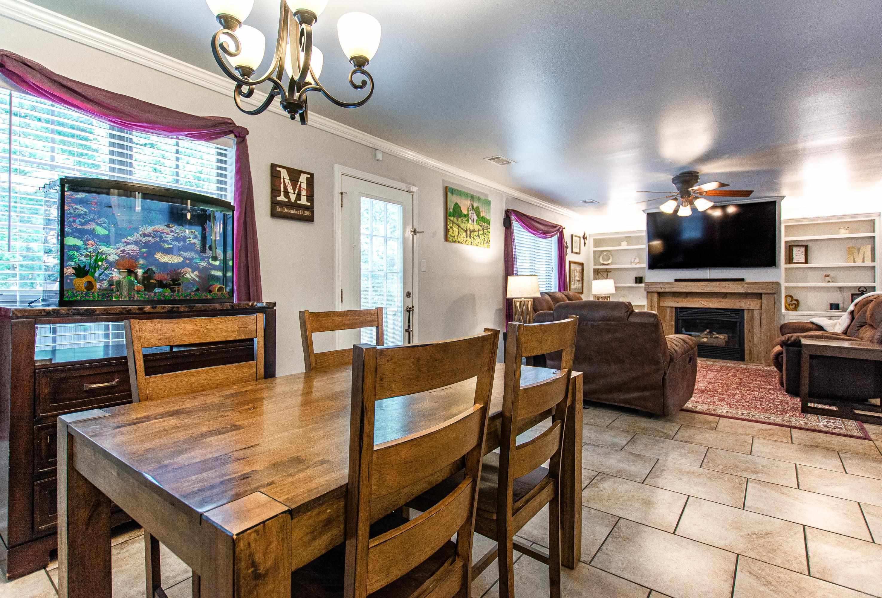 1021 Spring Creek  Benton, AR