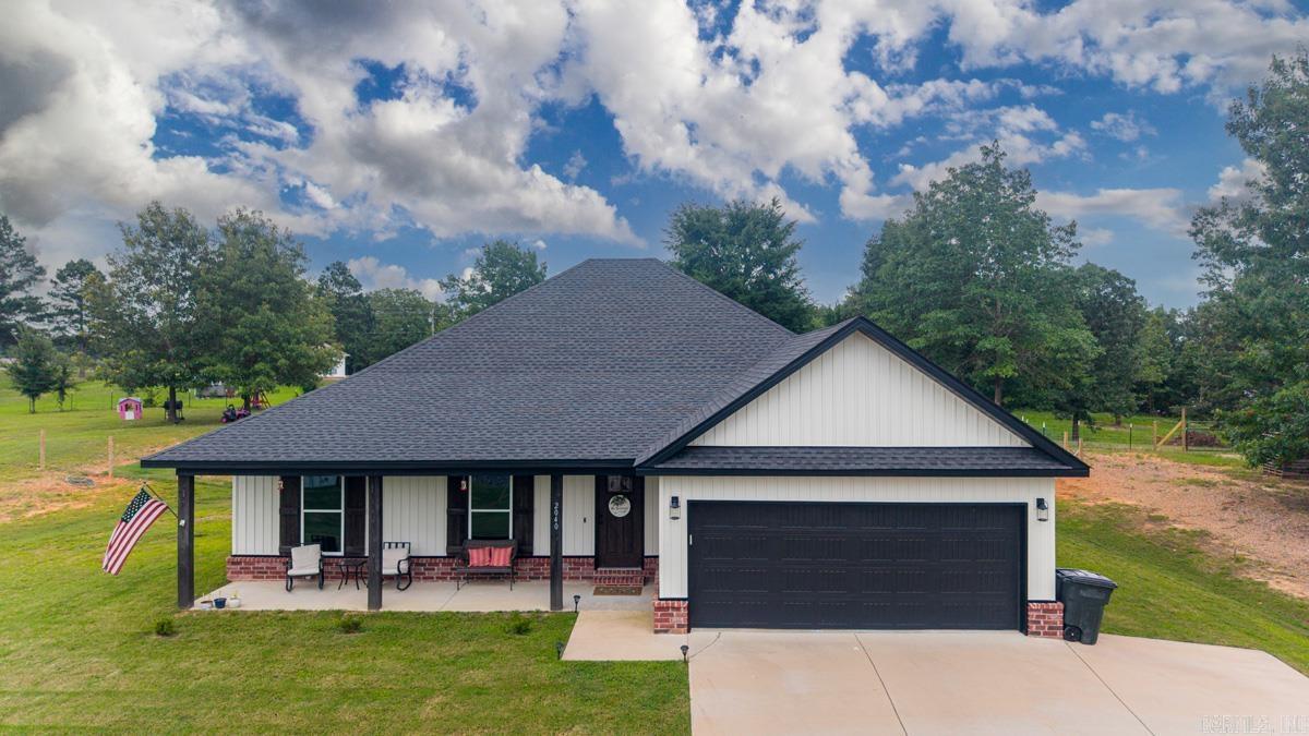 2040 Creekwood  Bauxite, AR