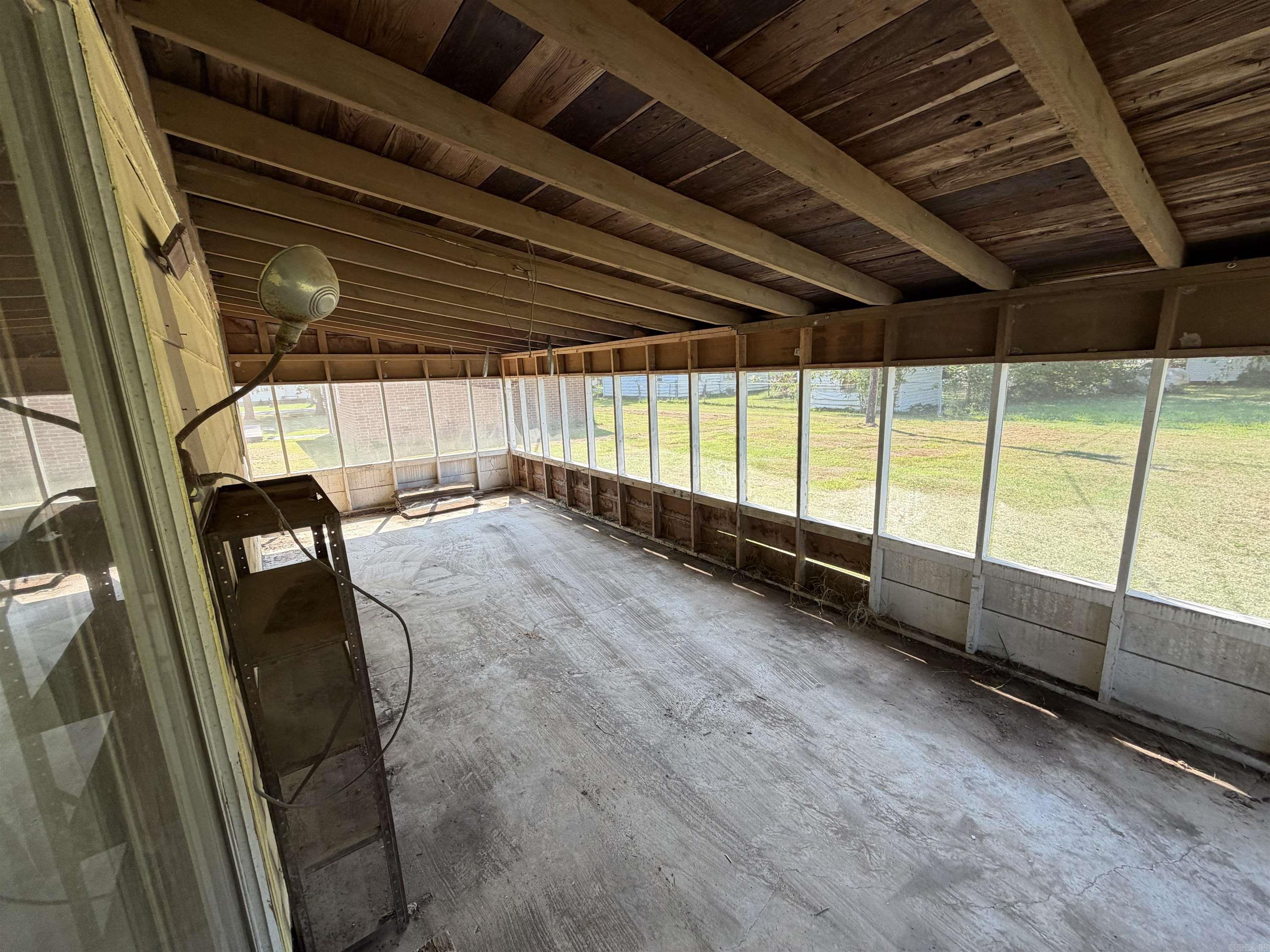 675 E Jackson  Piggott, AR