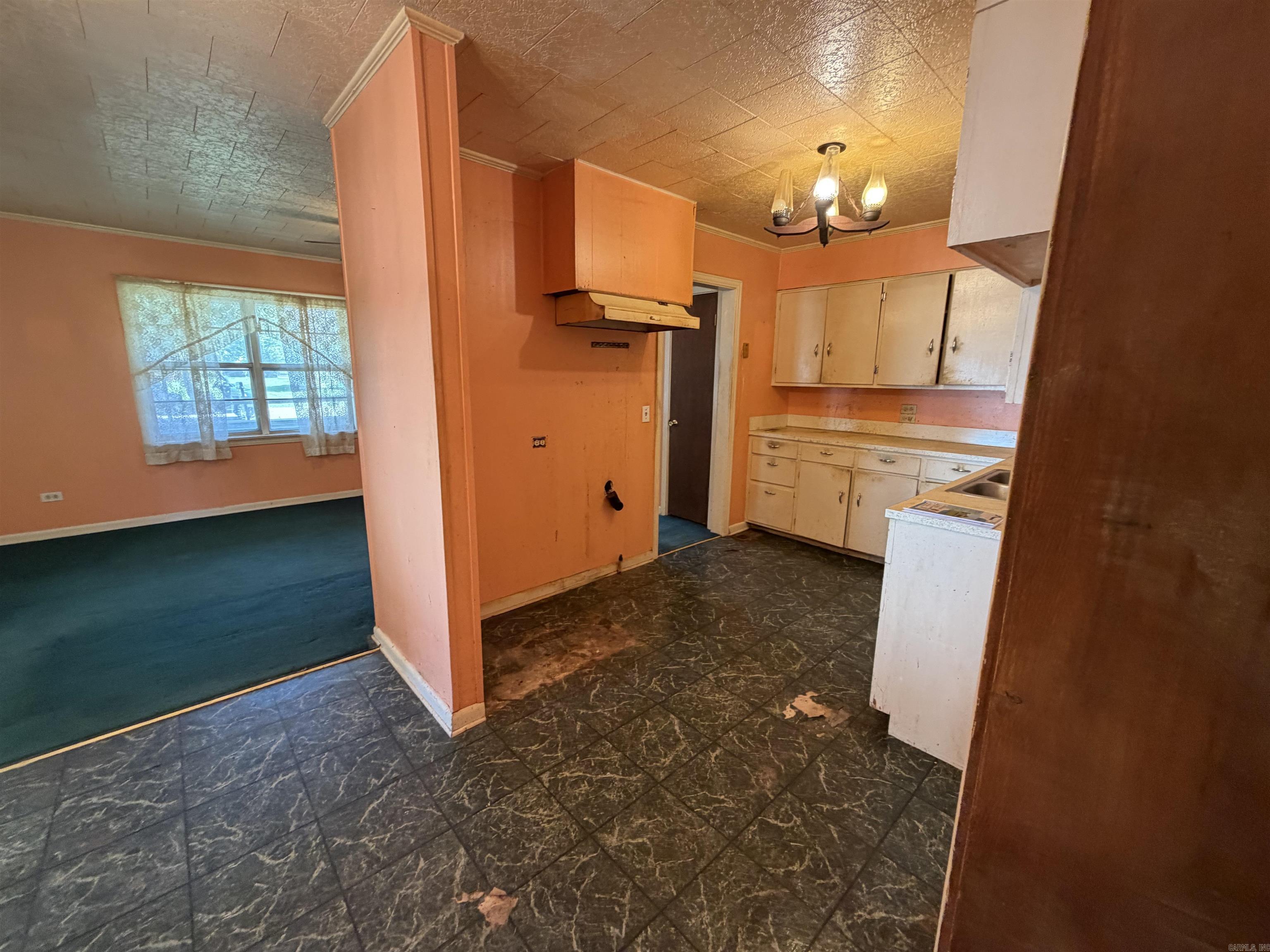 675 E Jackson  Piggott, AR