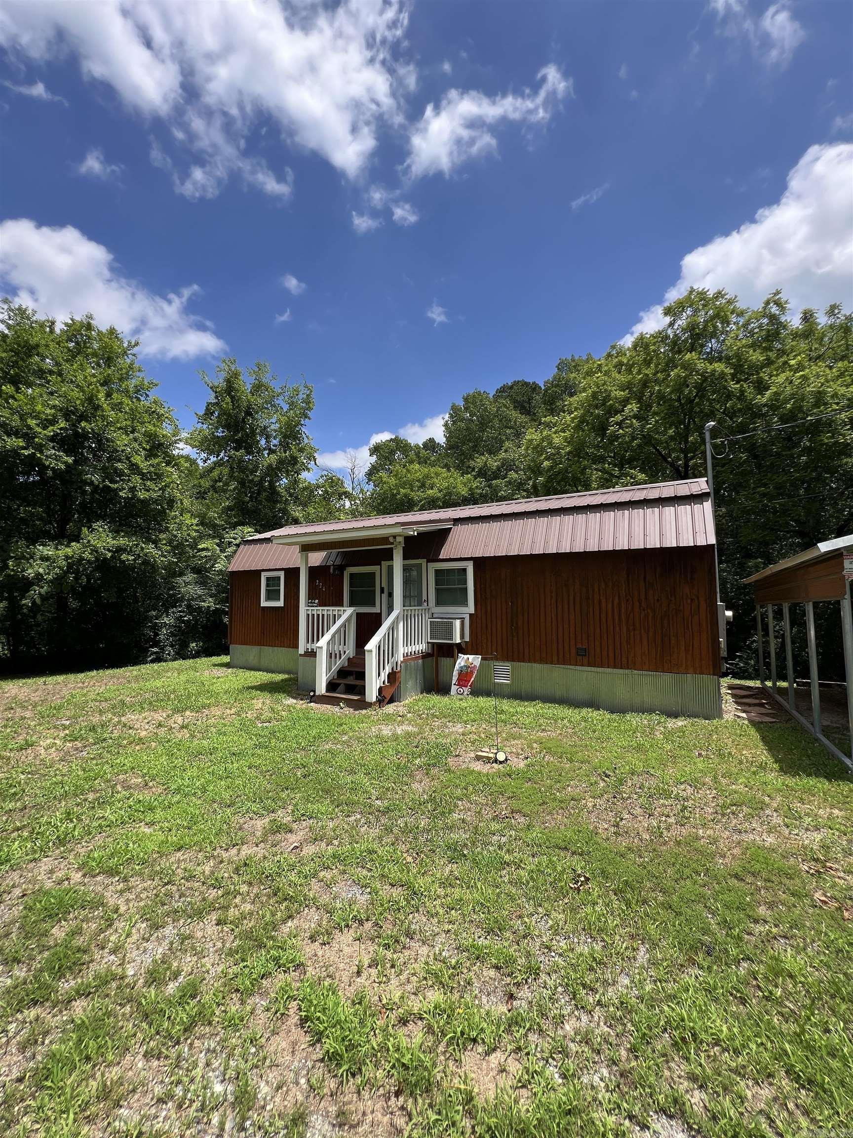 224 E Elm  Mount Ida, AR