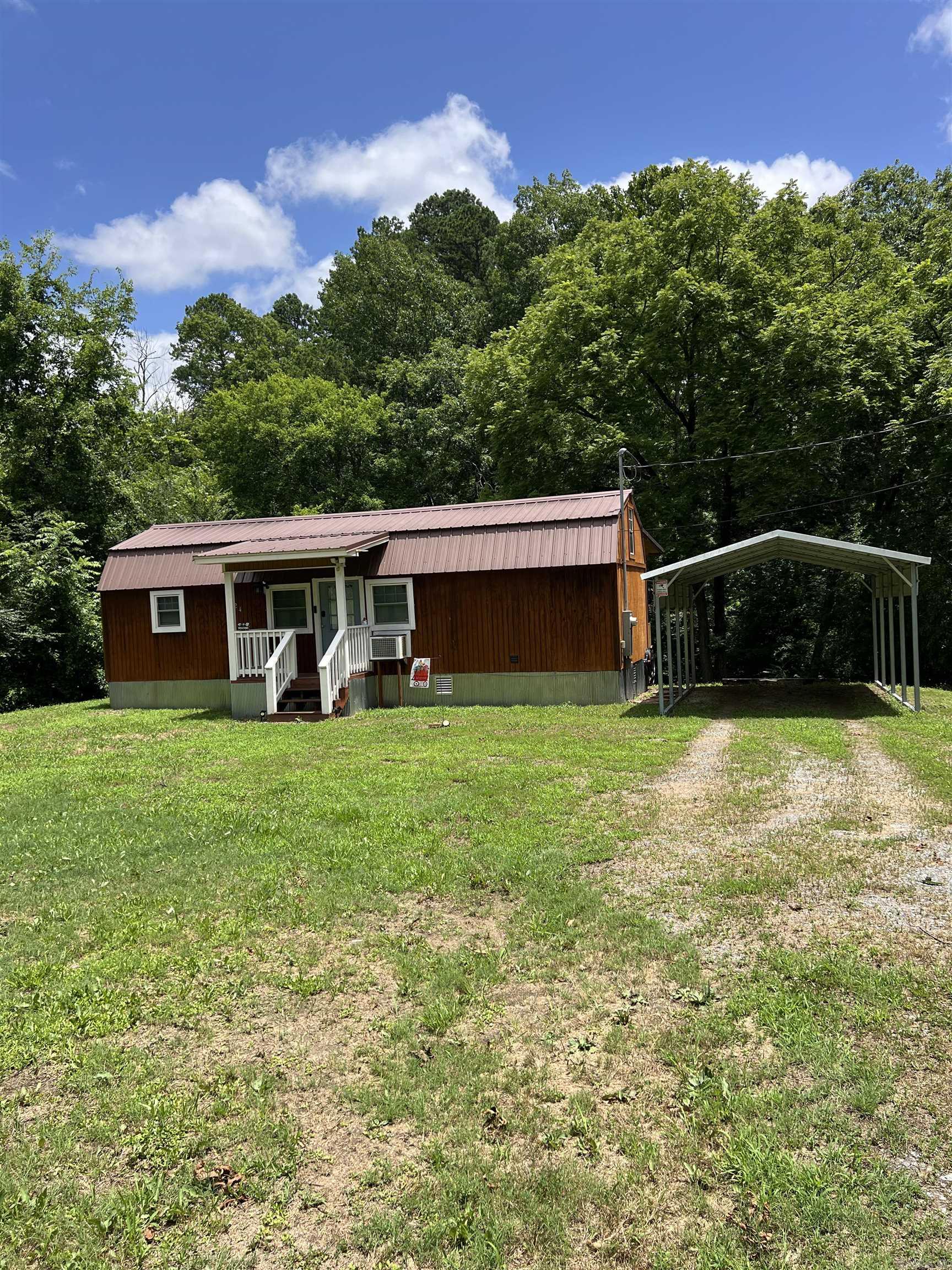 224 E Elm  Mount Ida, AR