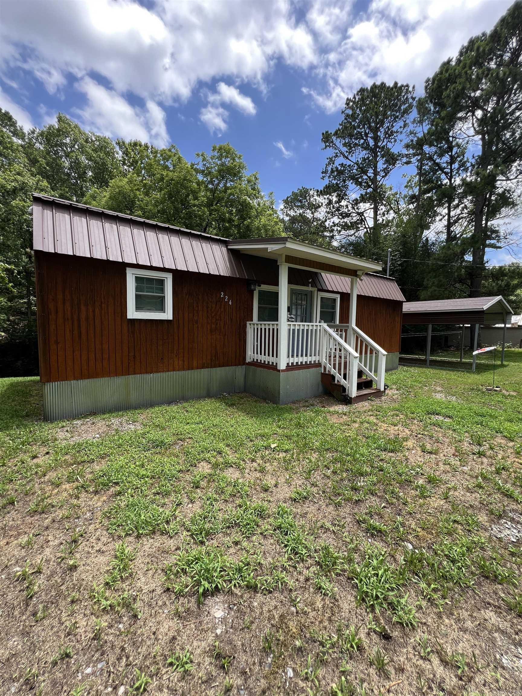 224 E Elm  Mount Ida, AR