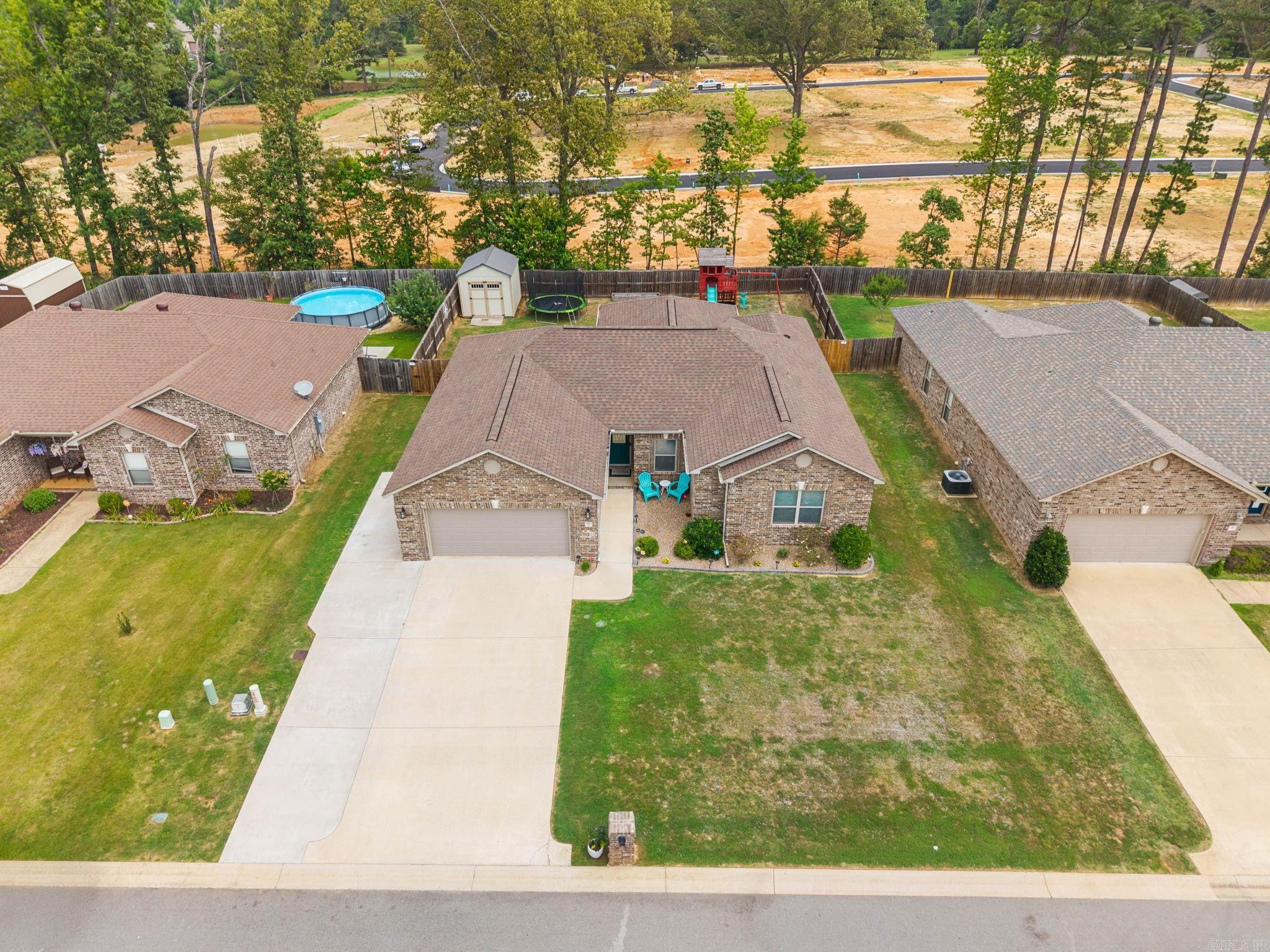 37 Fletcher  Austin, AR