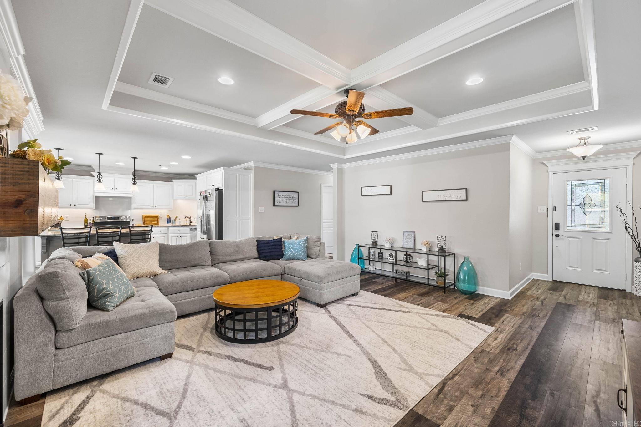 37 Fletcher  Austin, AR