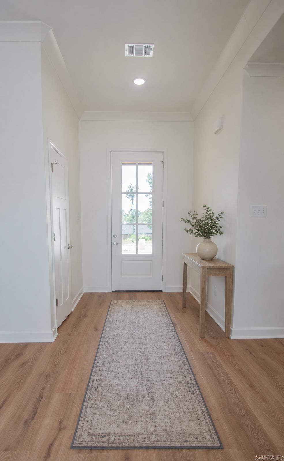 177 Hayden Drive — photo 3