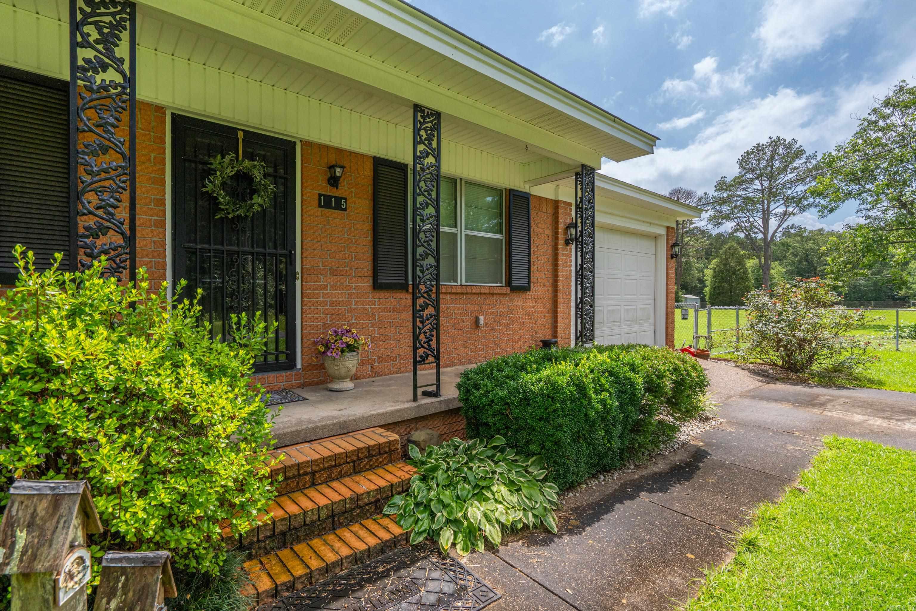115 Larkin  Malvern, AR