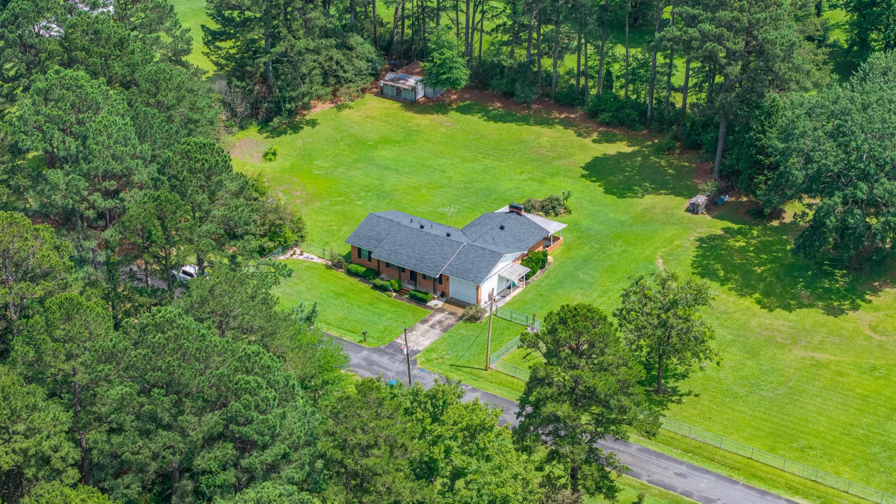115 Larkin  Malvern, AR