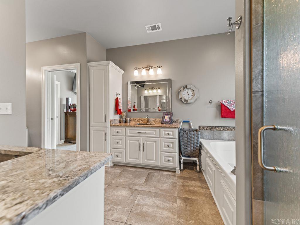 111 Big Duke Trail  Hot Springs, AR