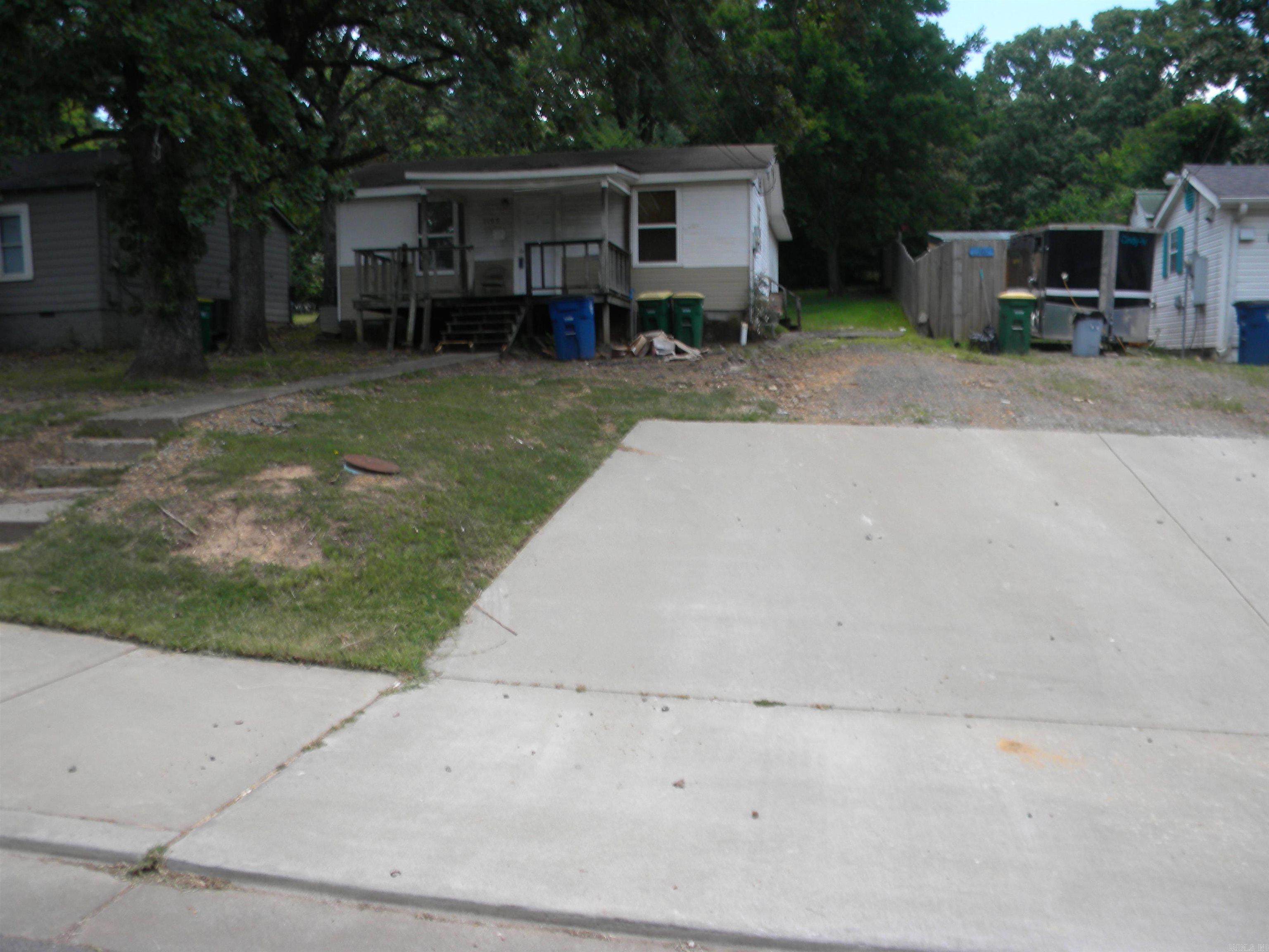 1109 w 49th  North Little Rock, AR