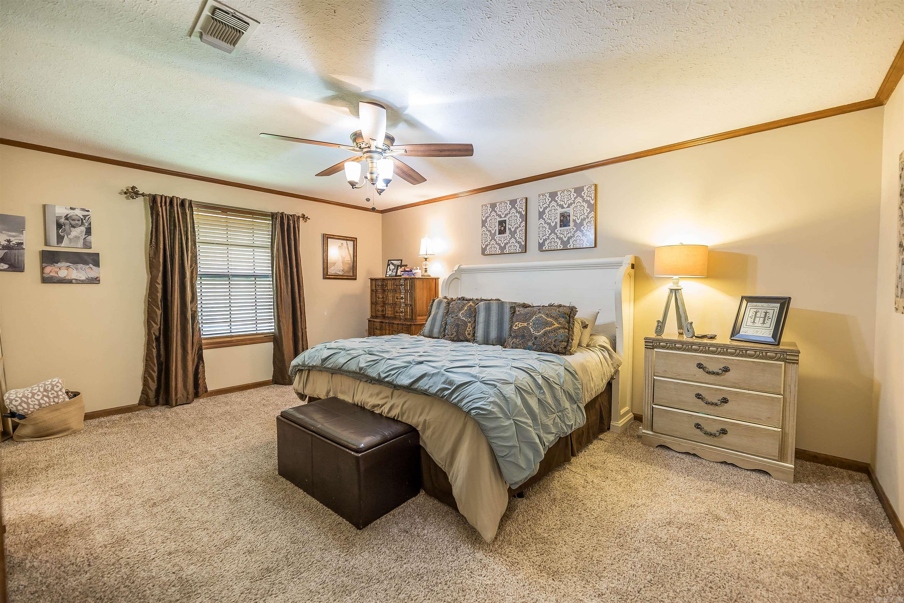 233 Chinquepin Dr  Magnolia, AR