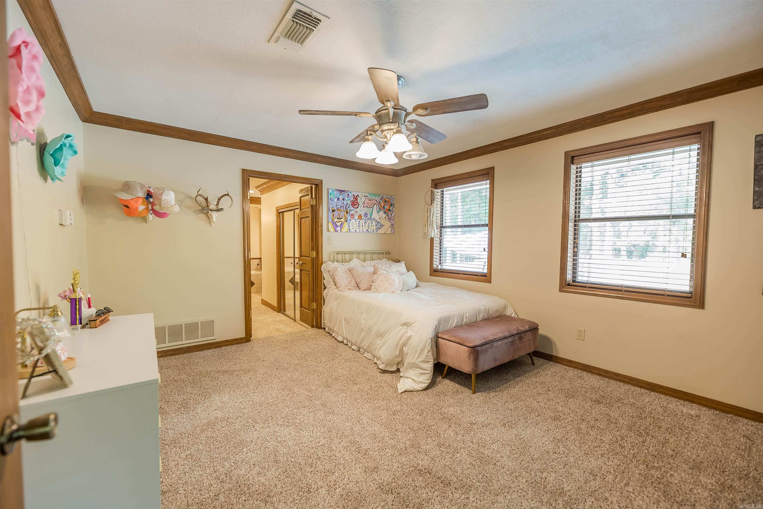 233 Chinquepin Dr  Magnolia, AR