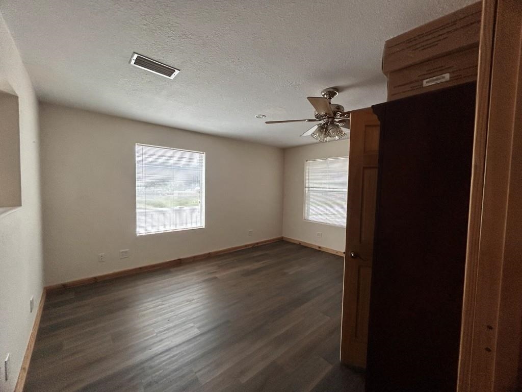 905 W Main  Mountain View, AR