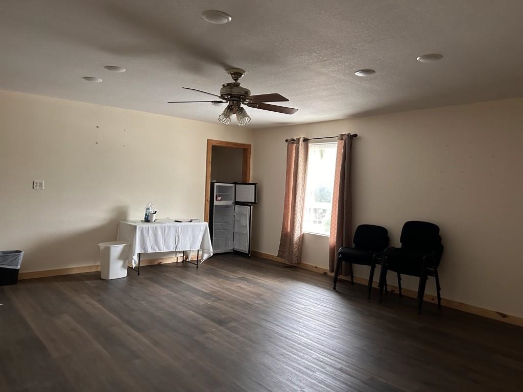 905 W Main  Mountain View, AR