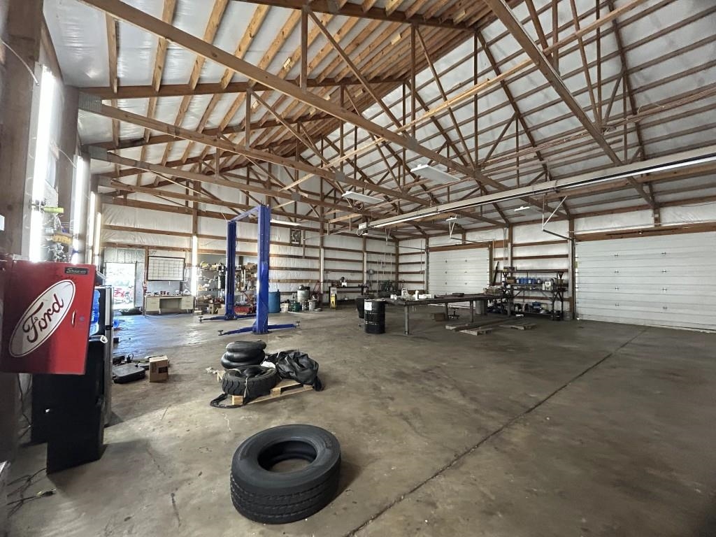 905 W Main  Mountain View, AR