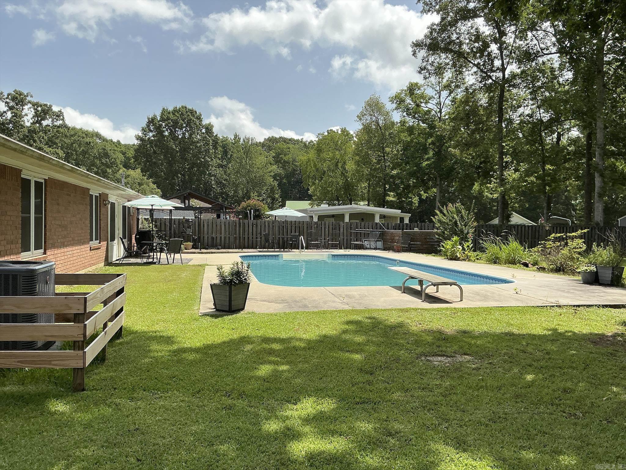 110 Sycamore Circle  Crossett, AR