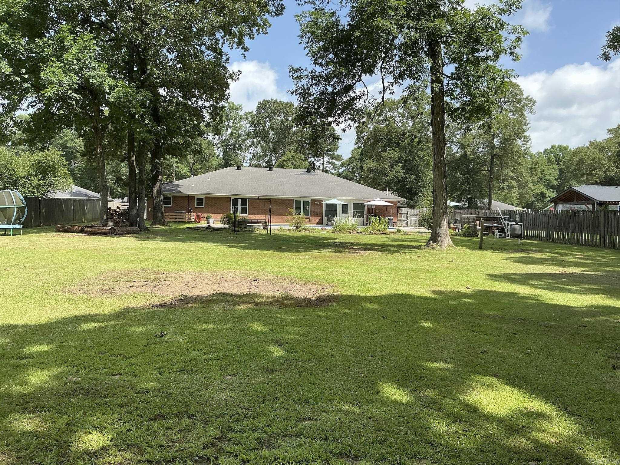 110 Sycamore Circle  Crossett, AR