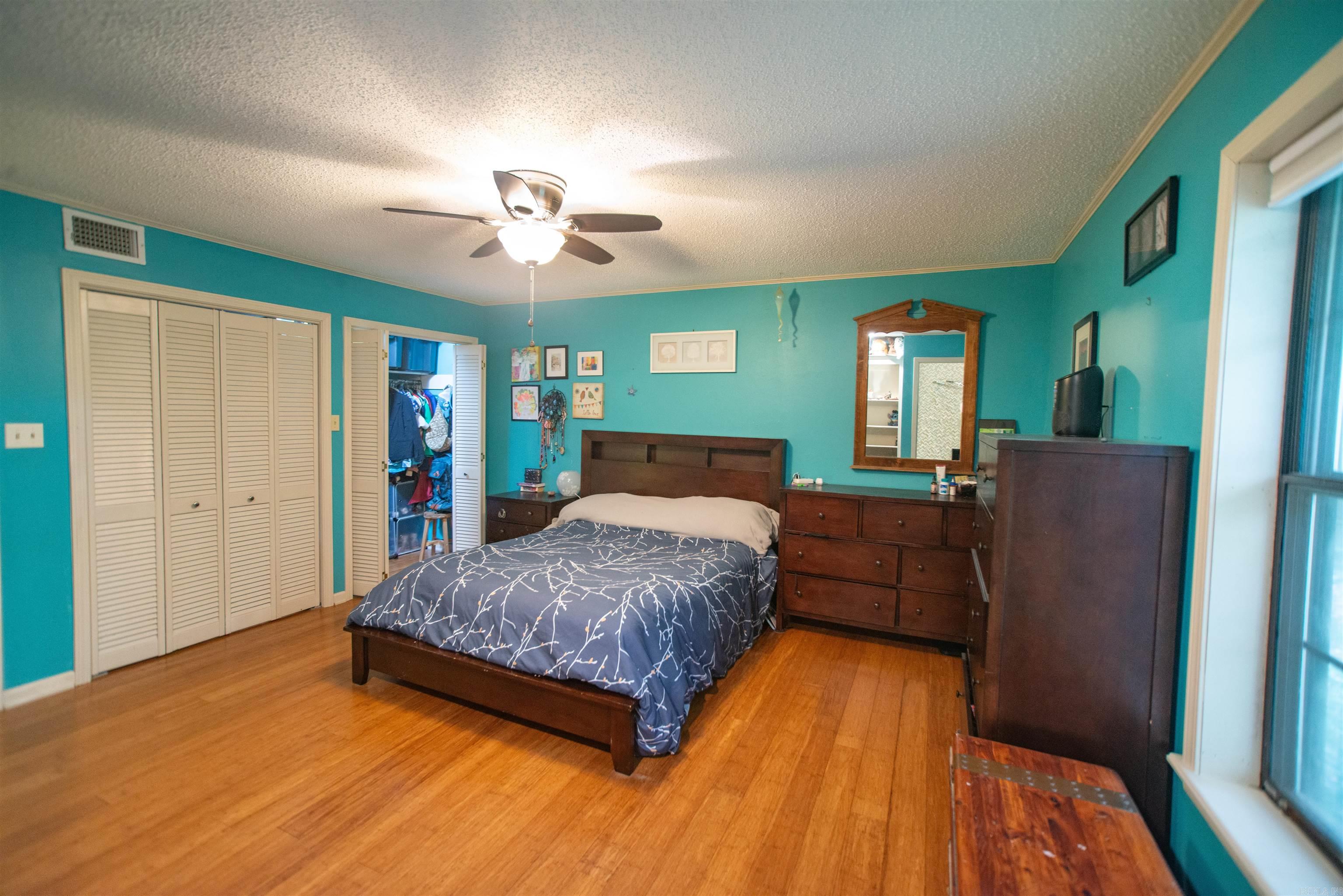 8809 Pea Ridge  Little Rock, AR