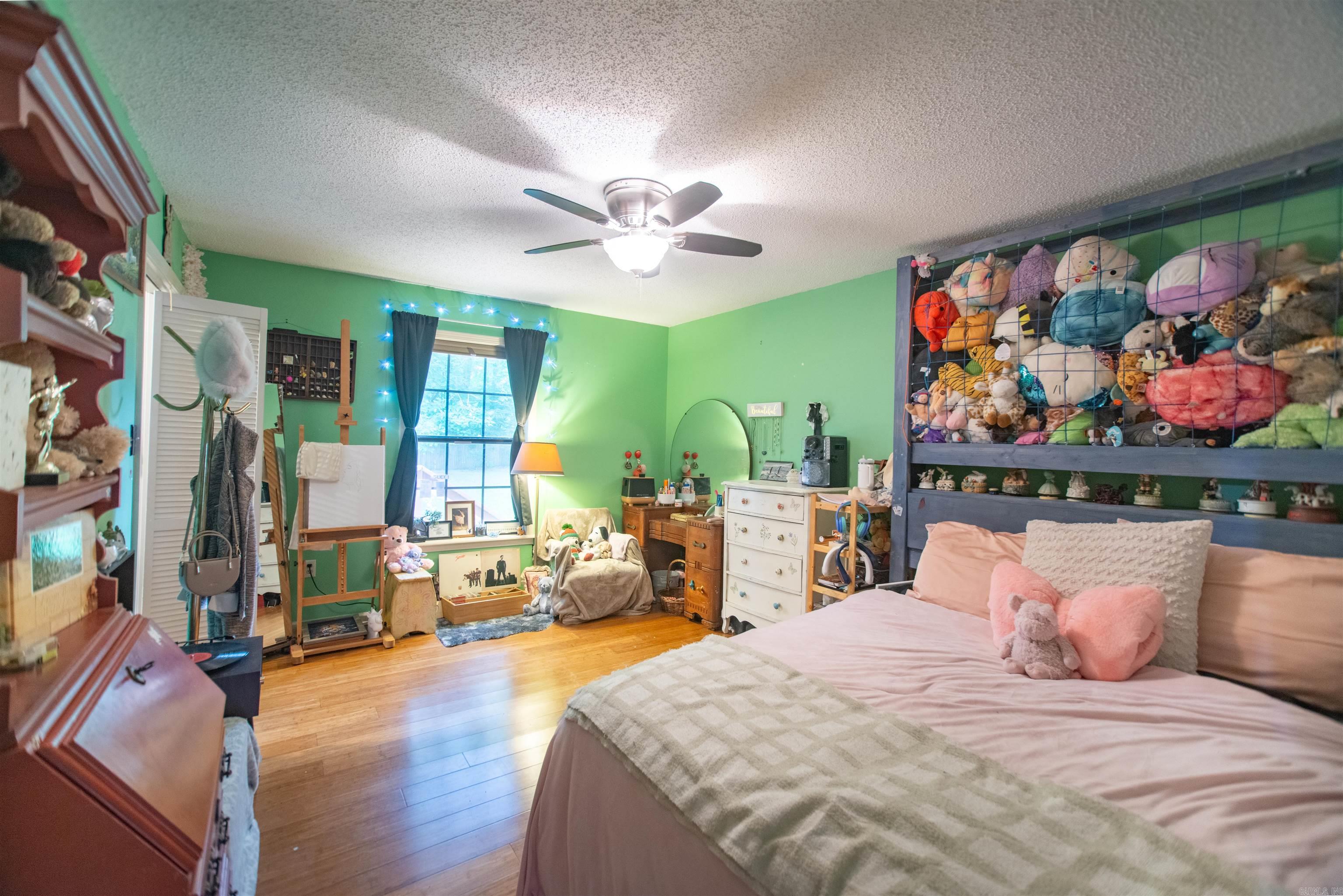8809 Pea Ridge  Little Rock, AR