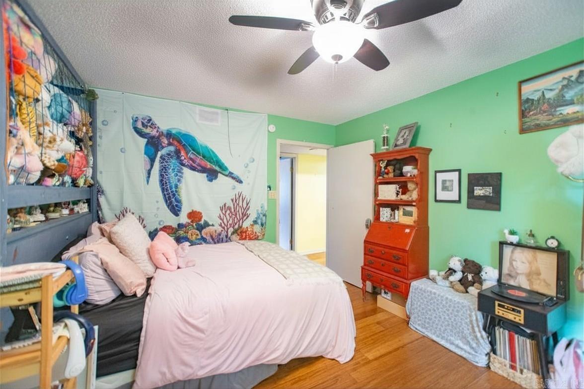 8809 Pea Ridge  Little Rock, AR