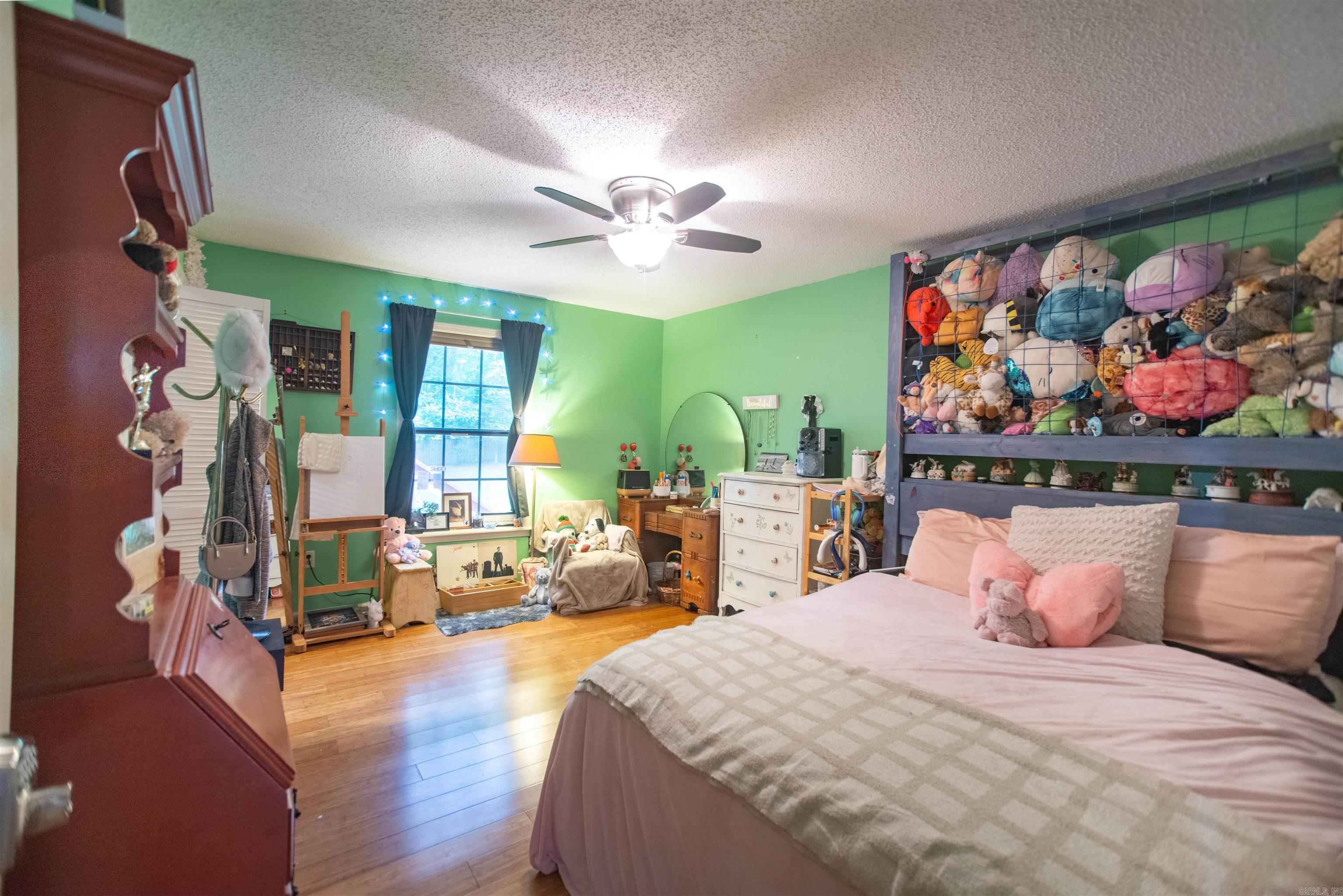 8809 Pea Ridge  Little Rock, AR