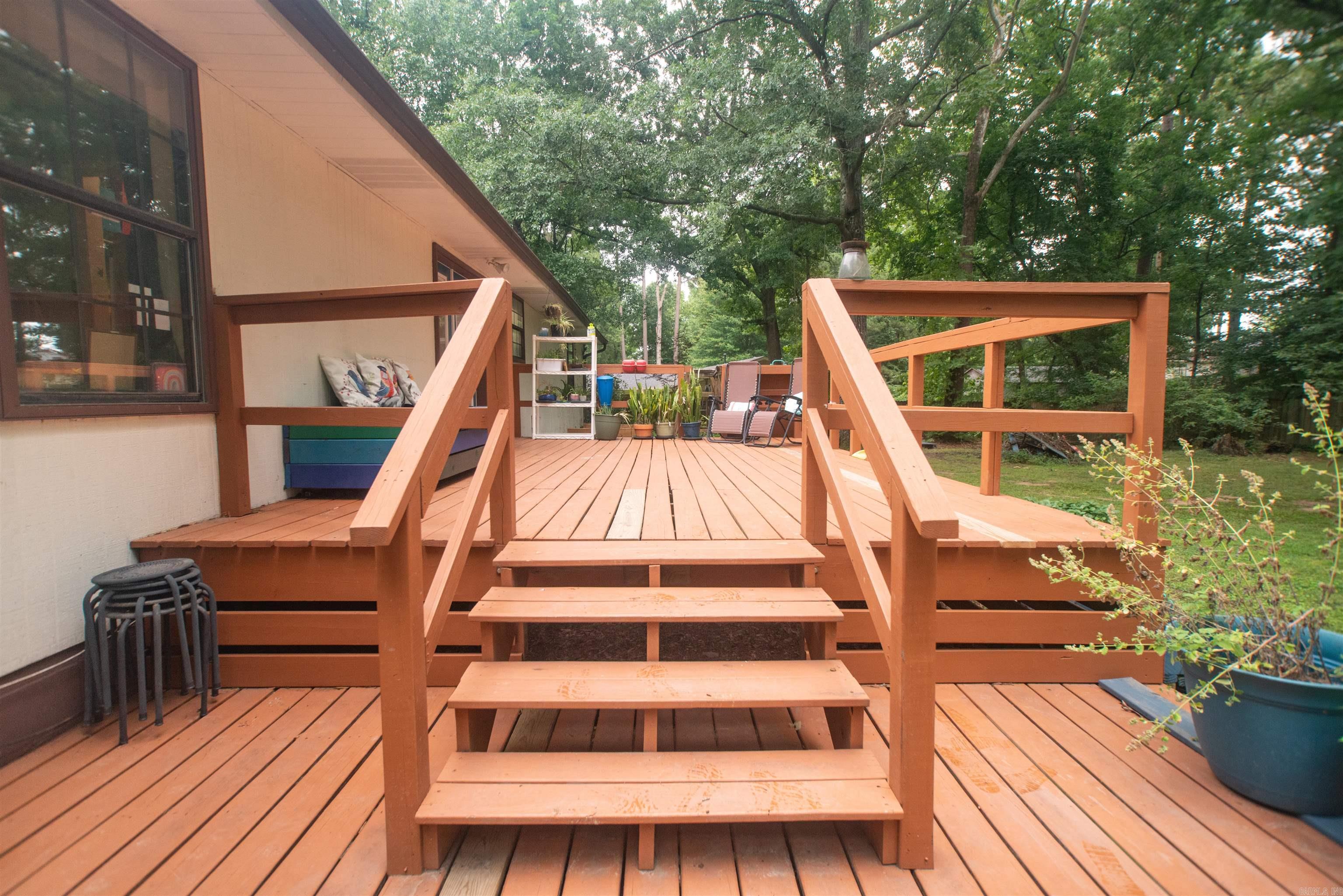 8809 Pea Ridge  Little Rock, AR