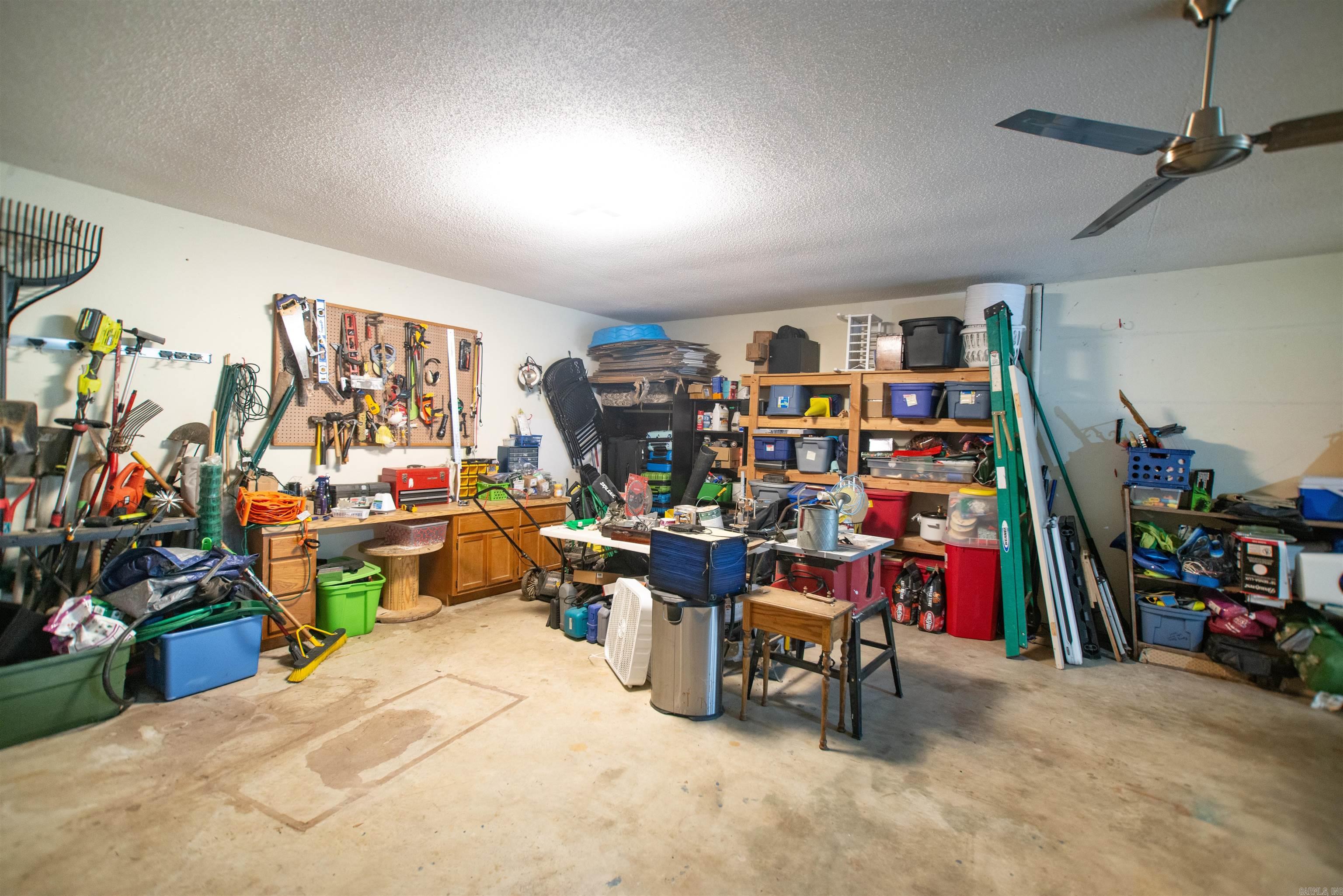8809 Pea Ridge  Little Rock, AR