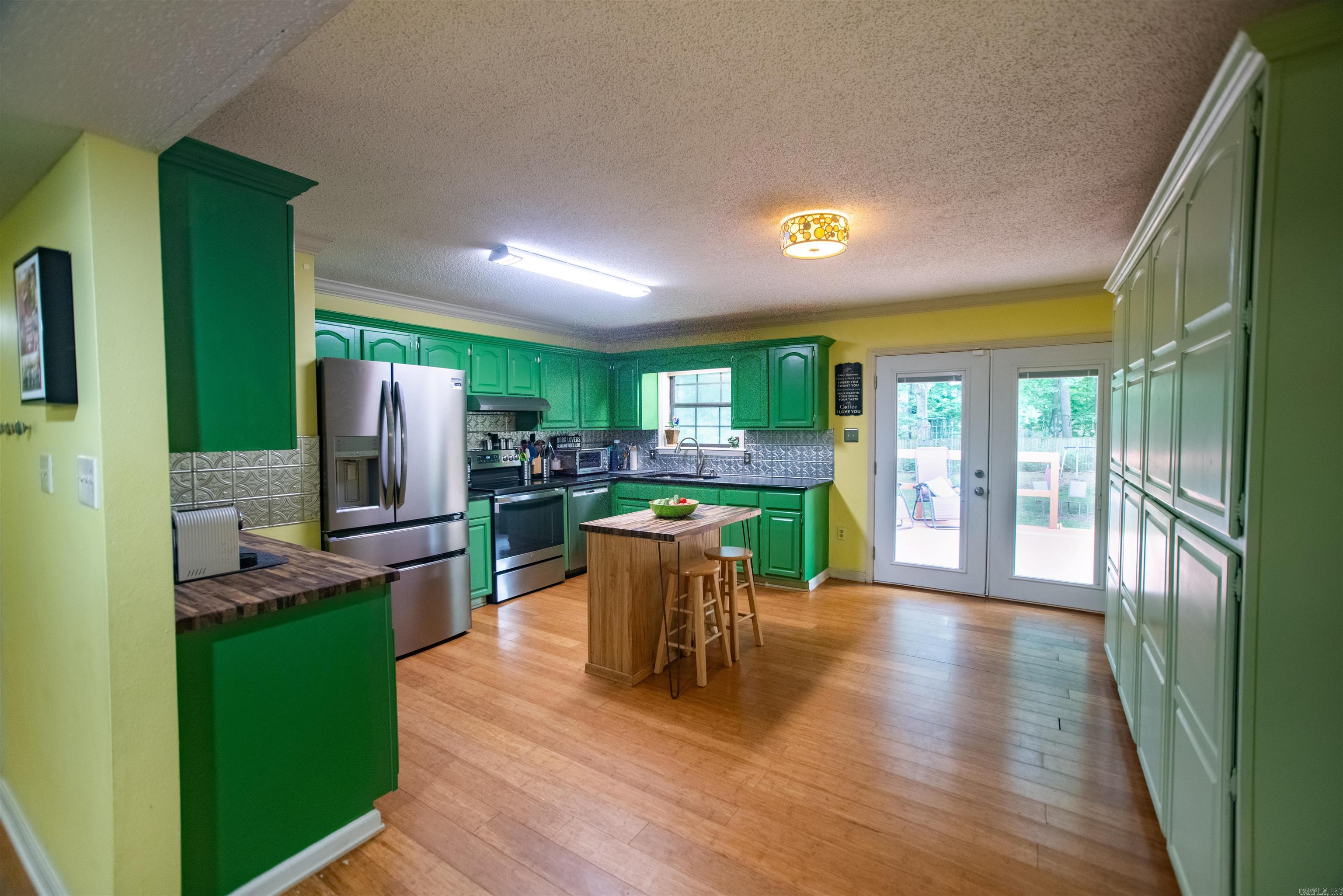 8809 Pea Ridge  Little Rock, AR