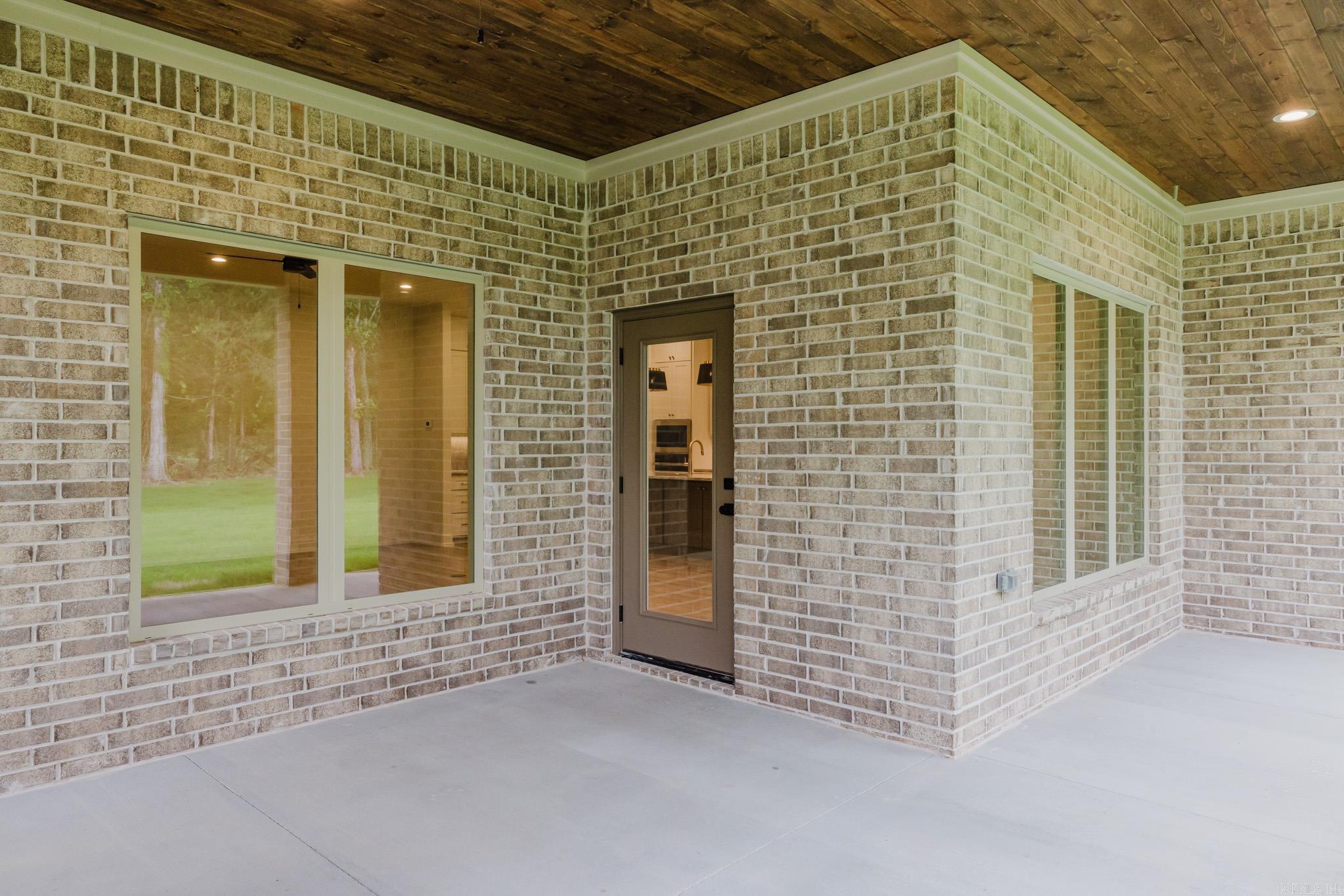 7097 Cold Creek  Alexander, AR