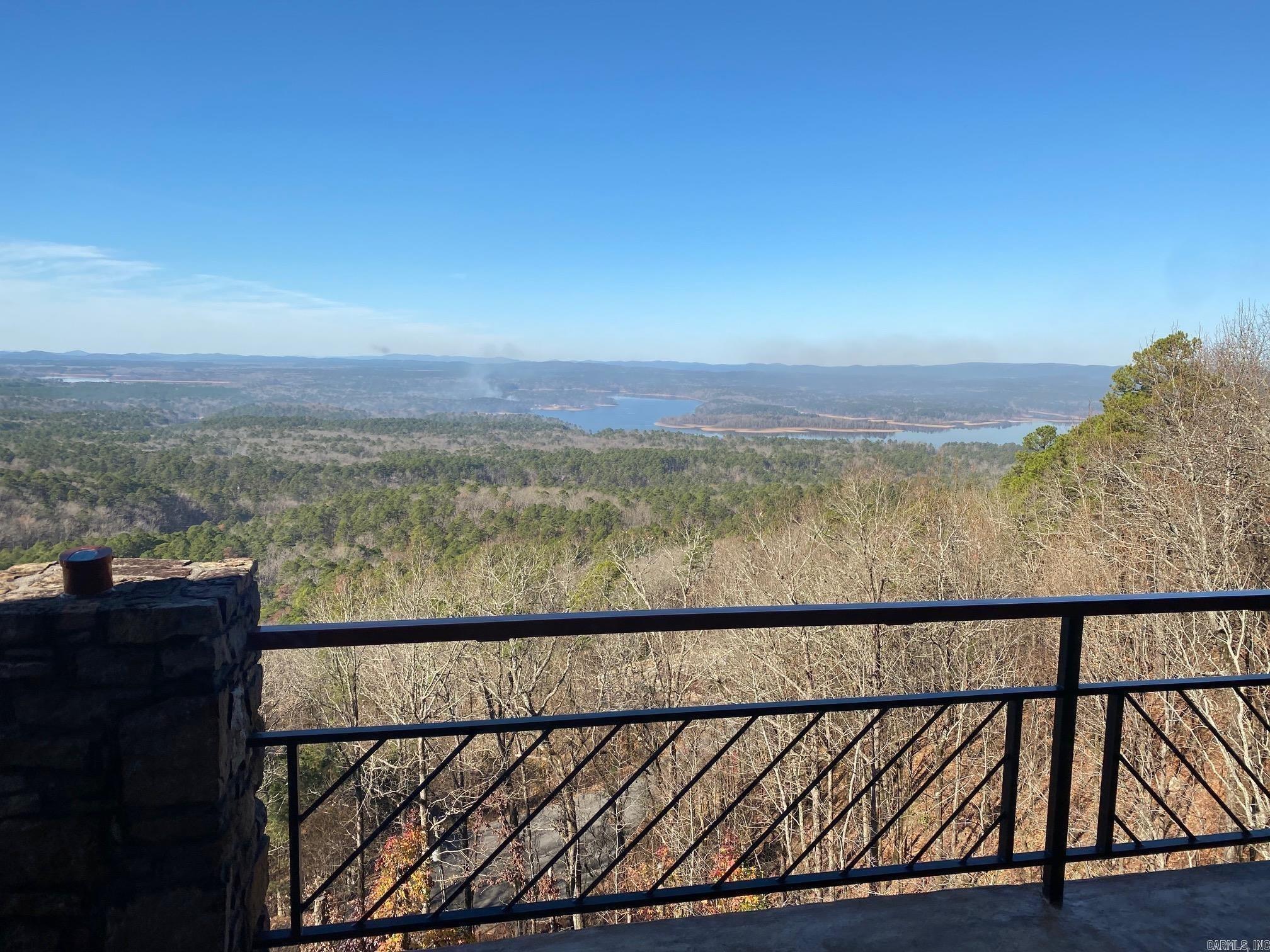 12 Lakeview  Mount Ida, AR