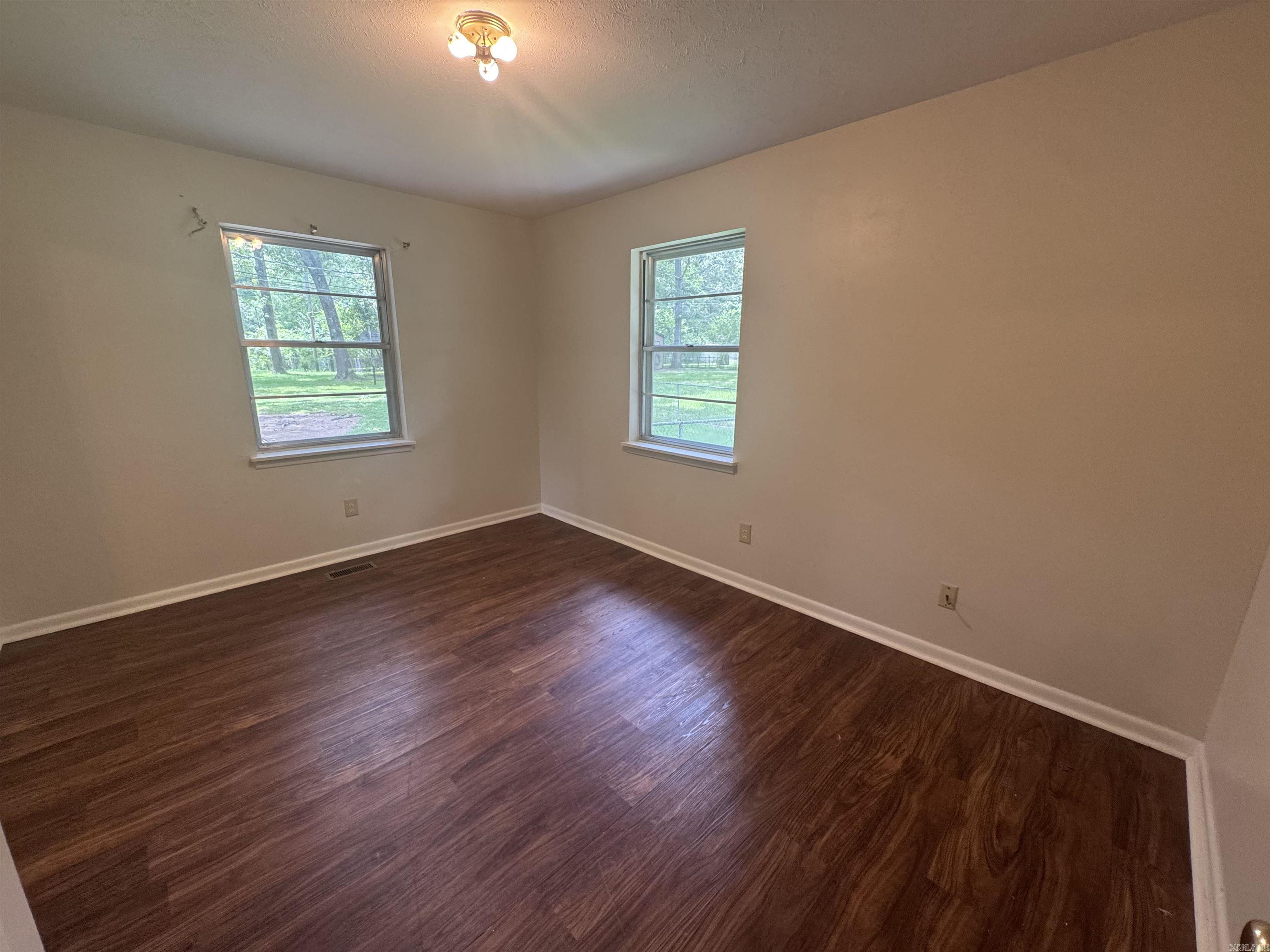 30 Sheila Drive  Sherwood, AR