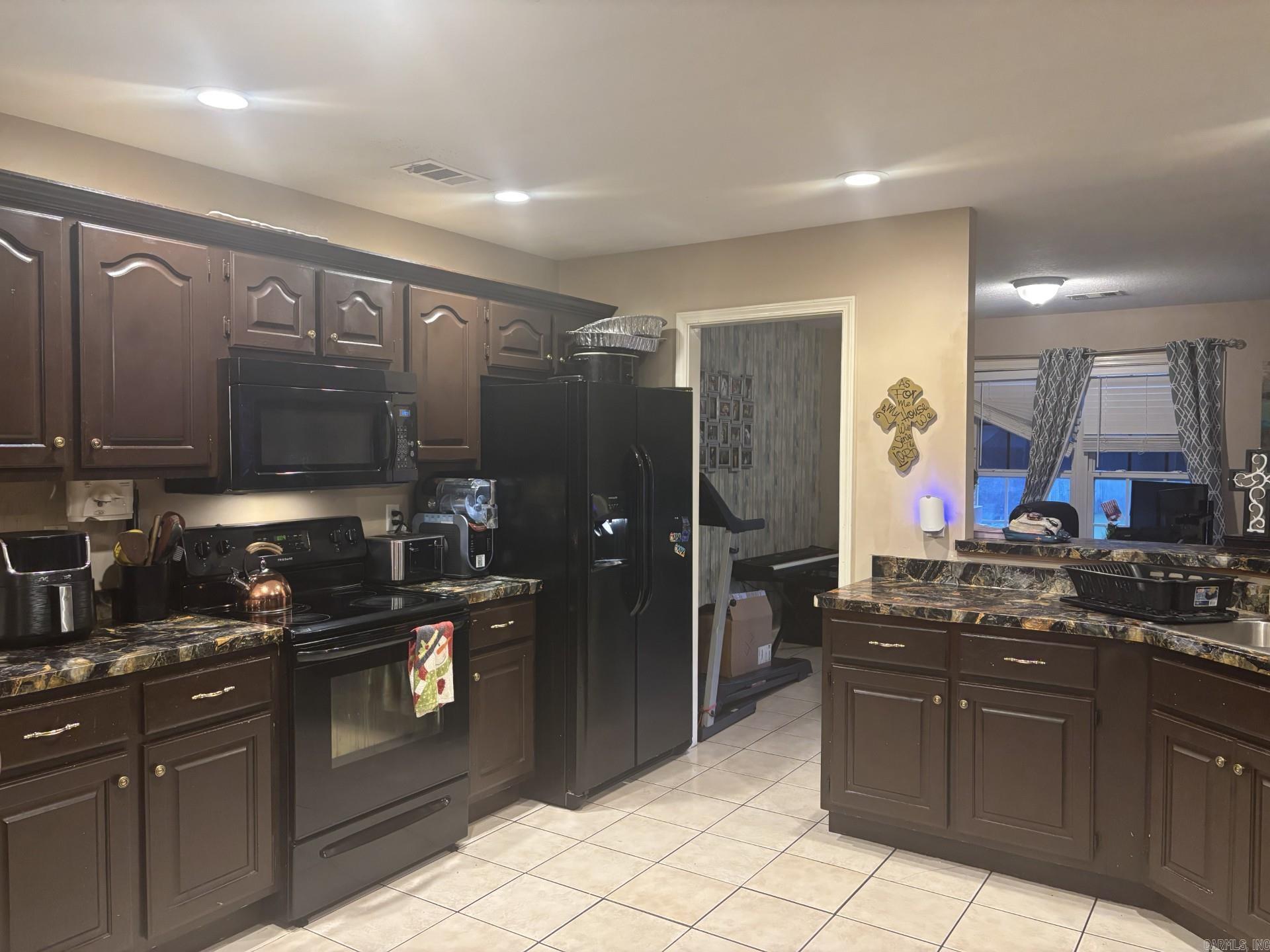 3305 Lonoke  Jonesboro, AR
