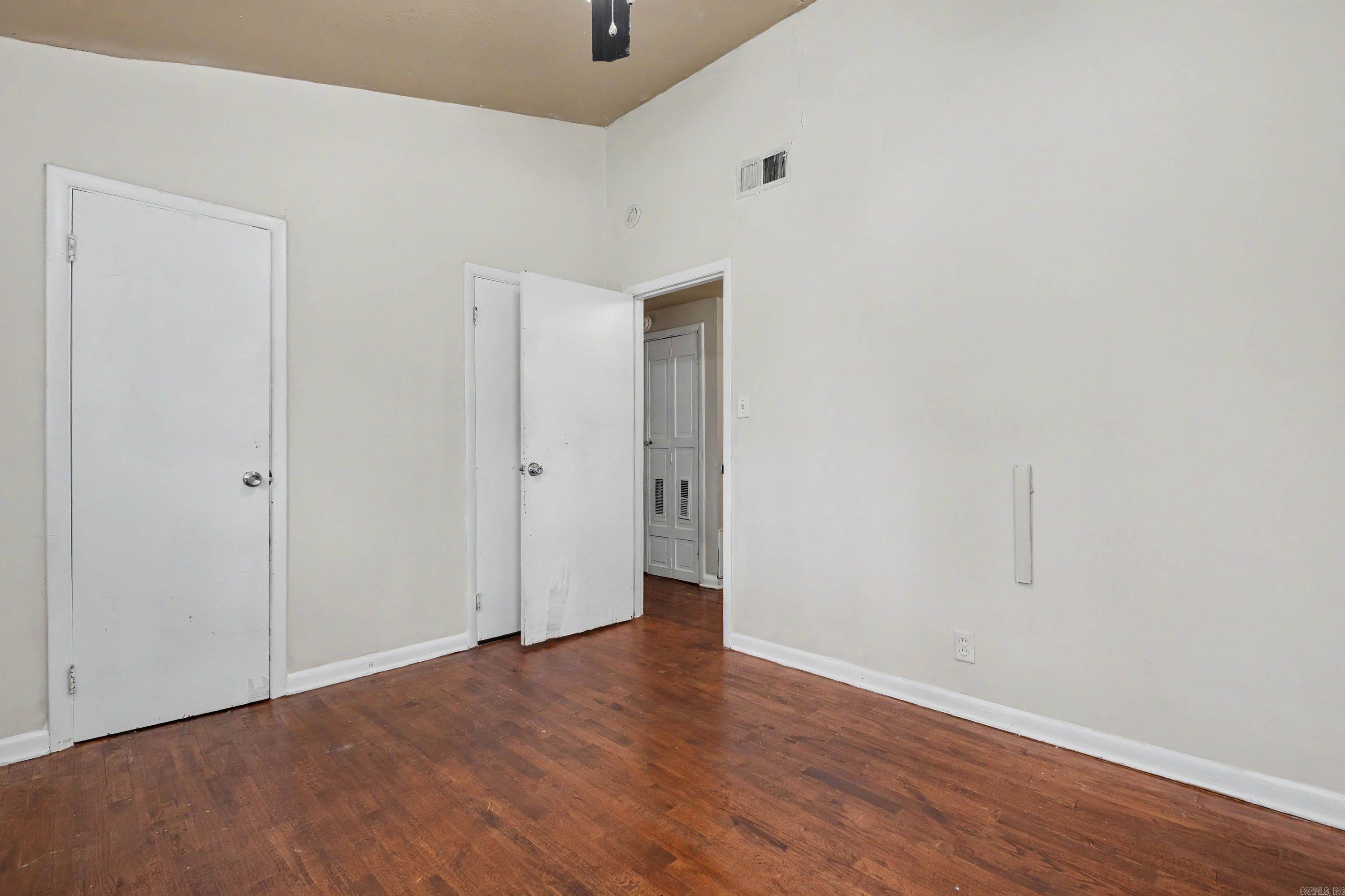 1866 Dennison St  Little Rock, AR