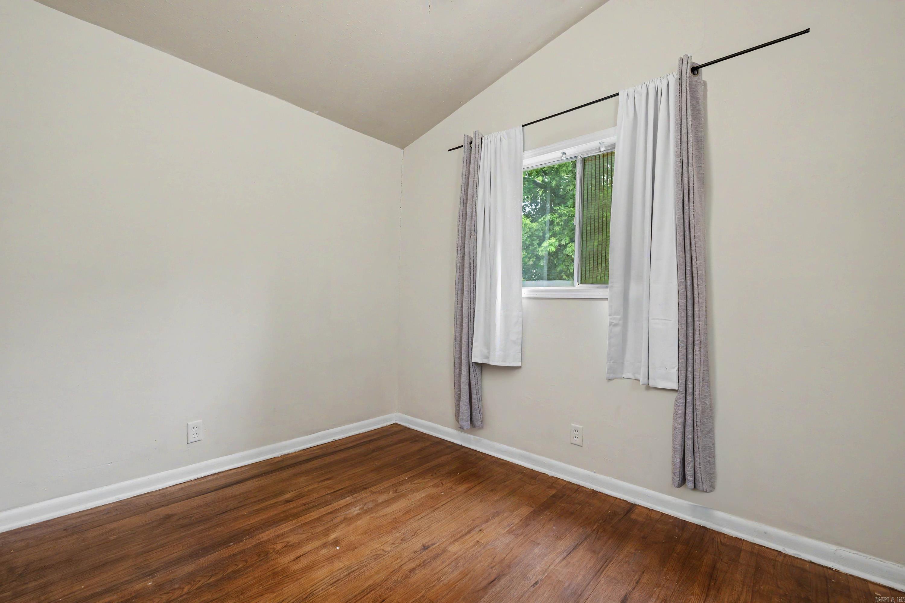 1866 Dennison St  Little Rock, AR