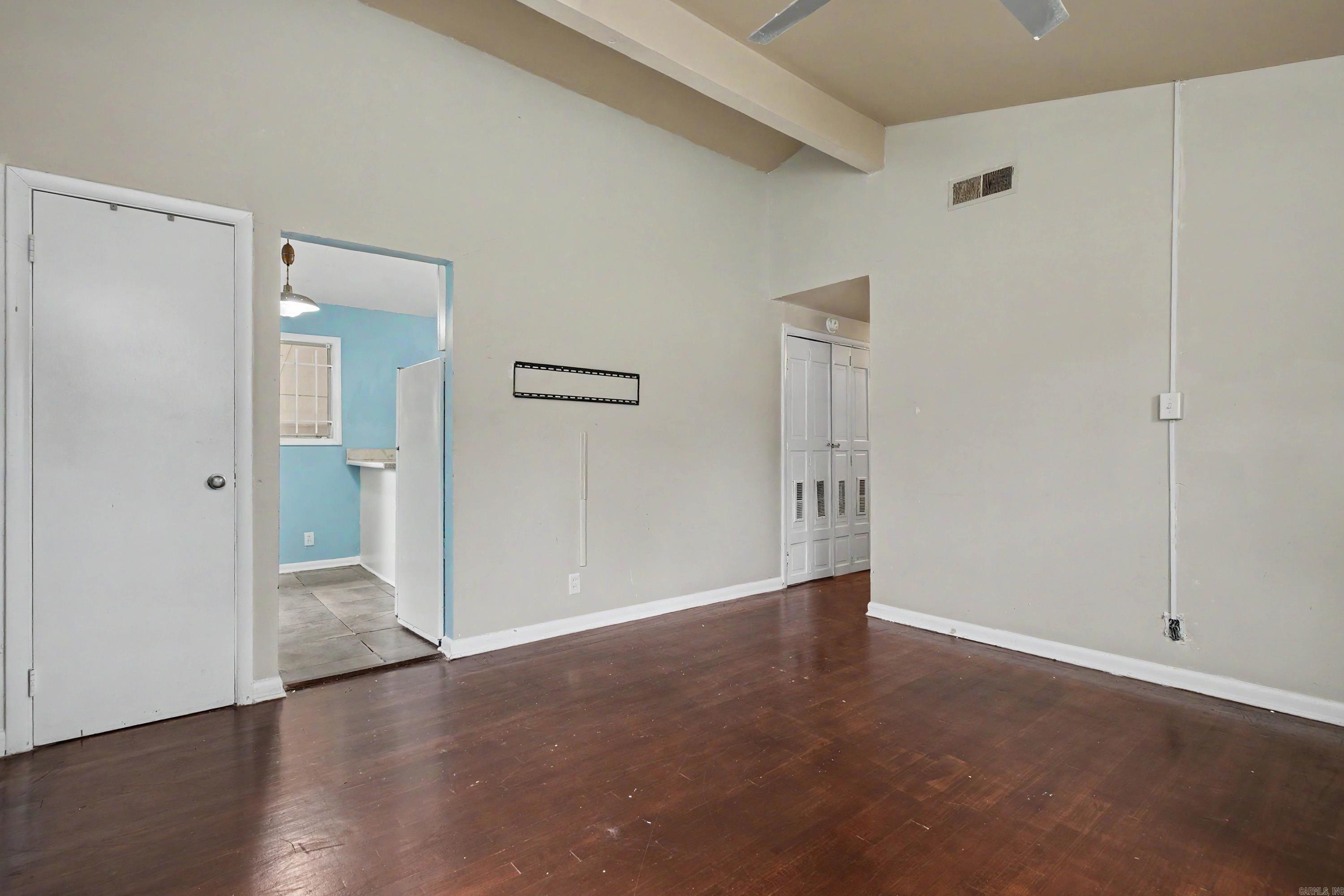 1866 Dennison St  Little Rock, AR