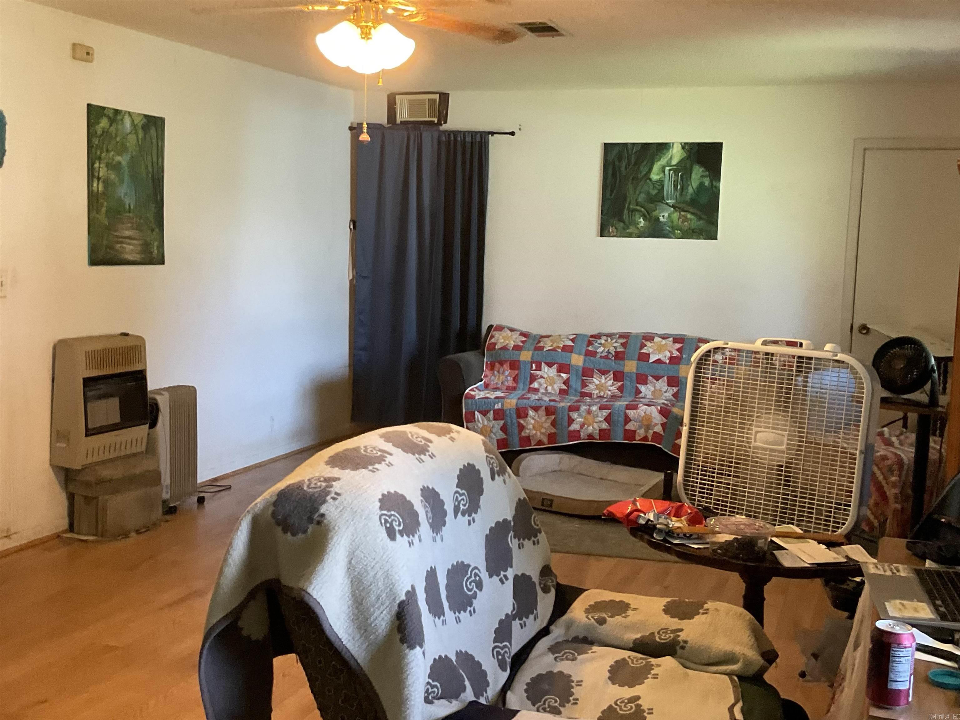 438 Terry  Clinton, AR