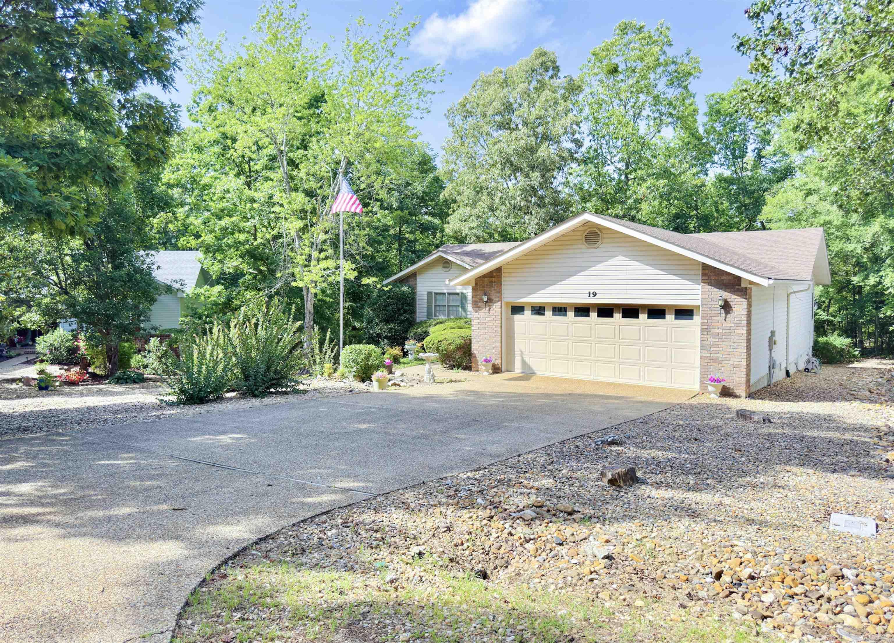 19 Rollo  Hot Springs Village, AR