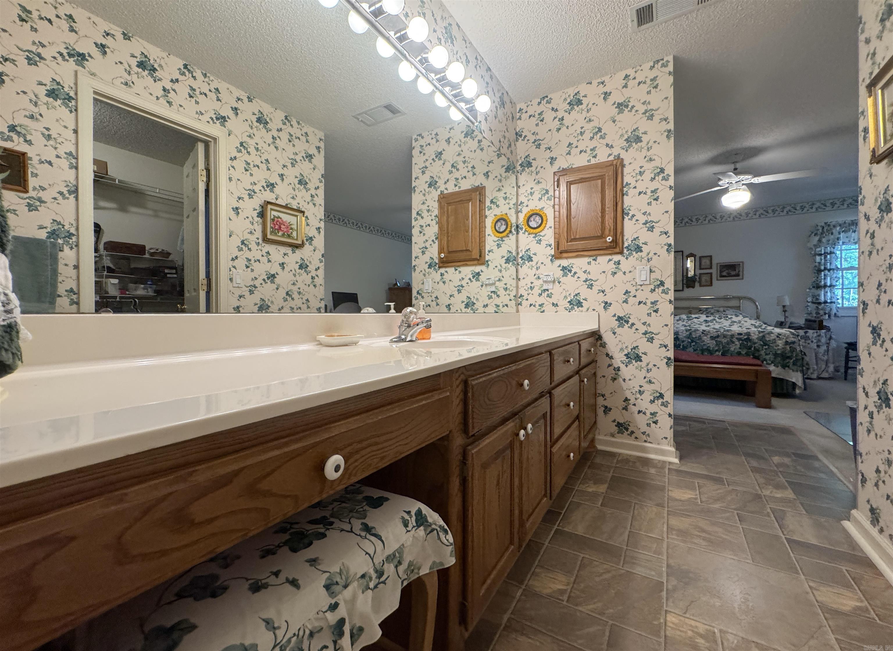 19 Rollo  Hot Springs Village, AR