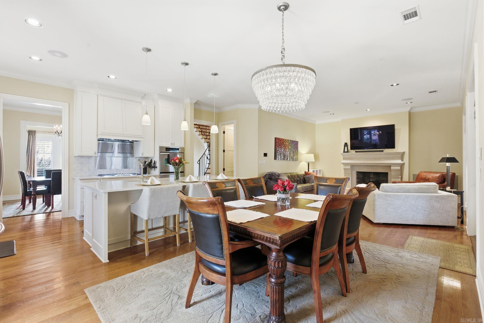28 Hayfield Road  Little Rock, AR