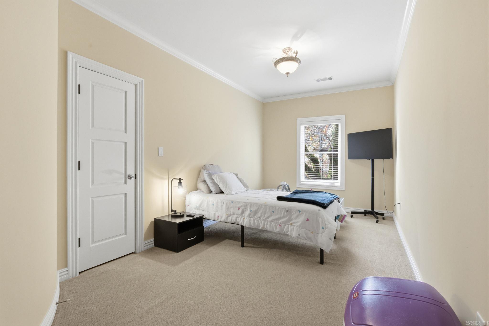 28 Hayfield Road  Little Rock, AR